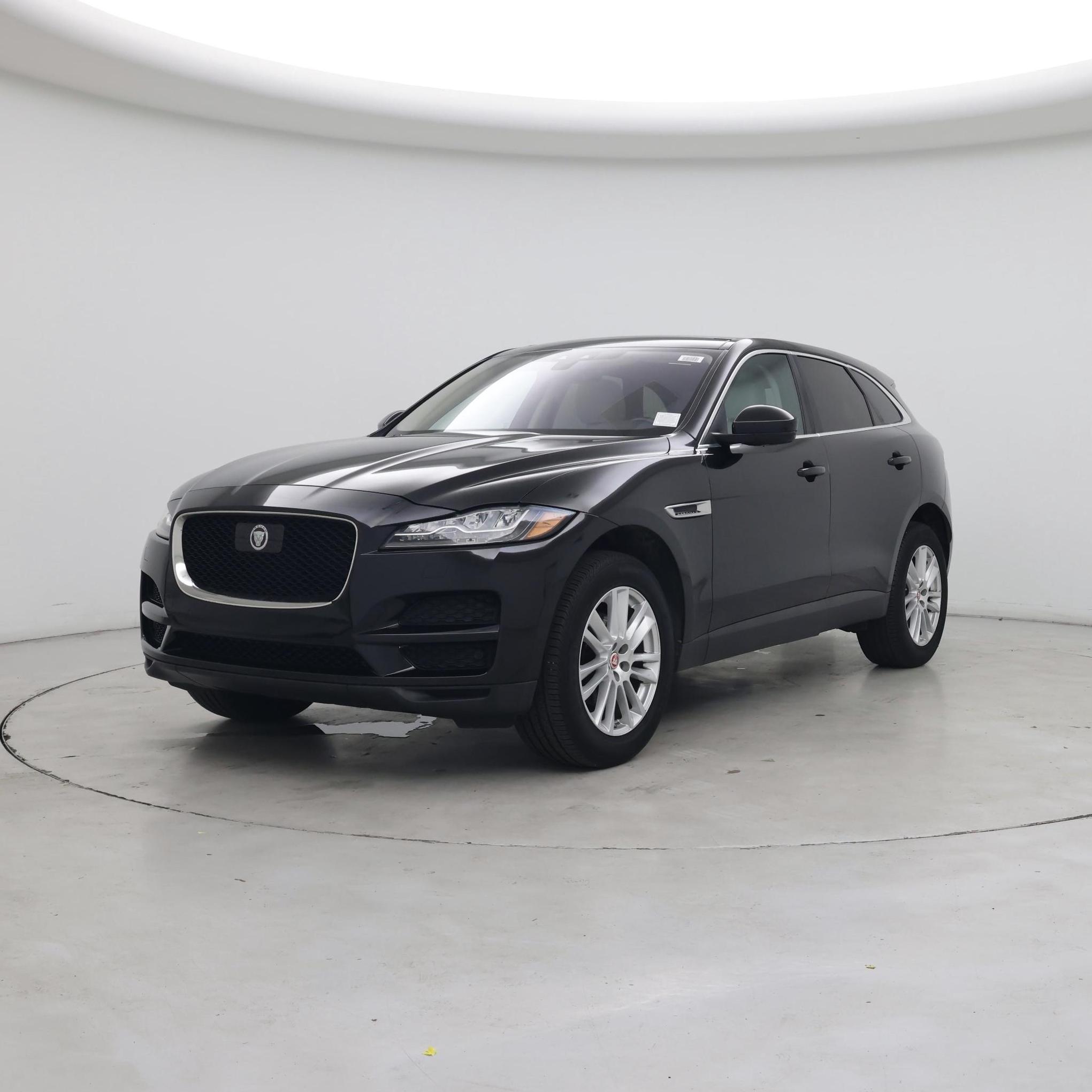 Thumbnail: 2020 Jaguar F-Pace - 4