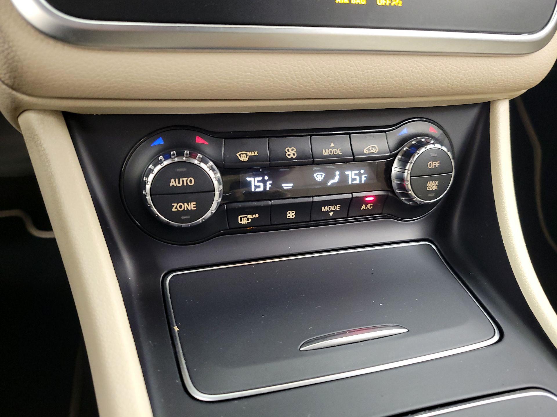 Thumbnail: 2019 Mercedes-Benz CLA - 16