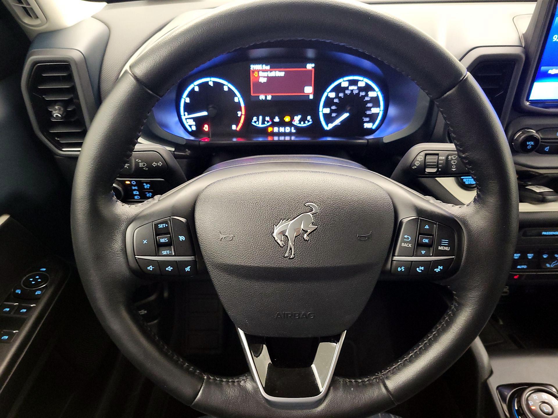 Thumbnail: 2023 Ford Bronco Sport - 10