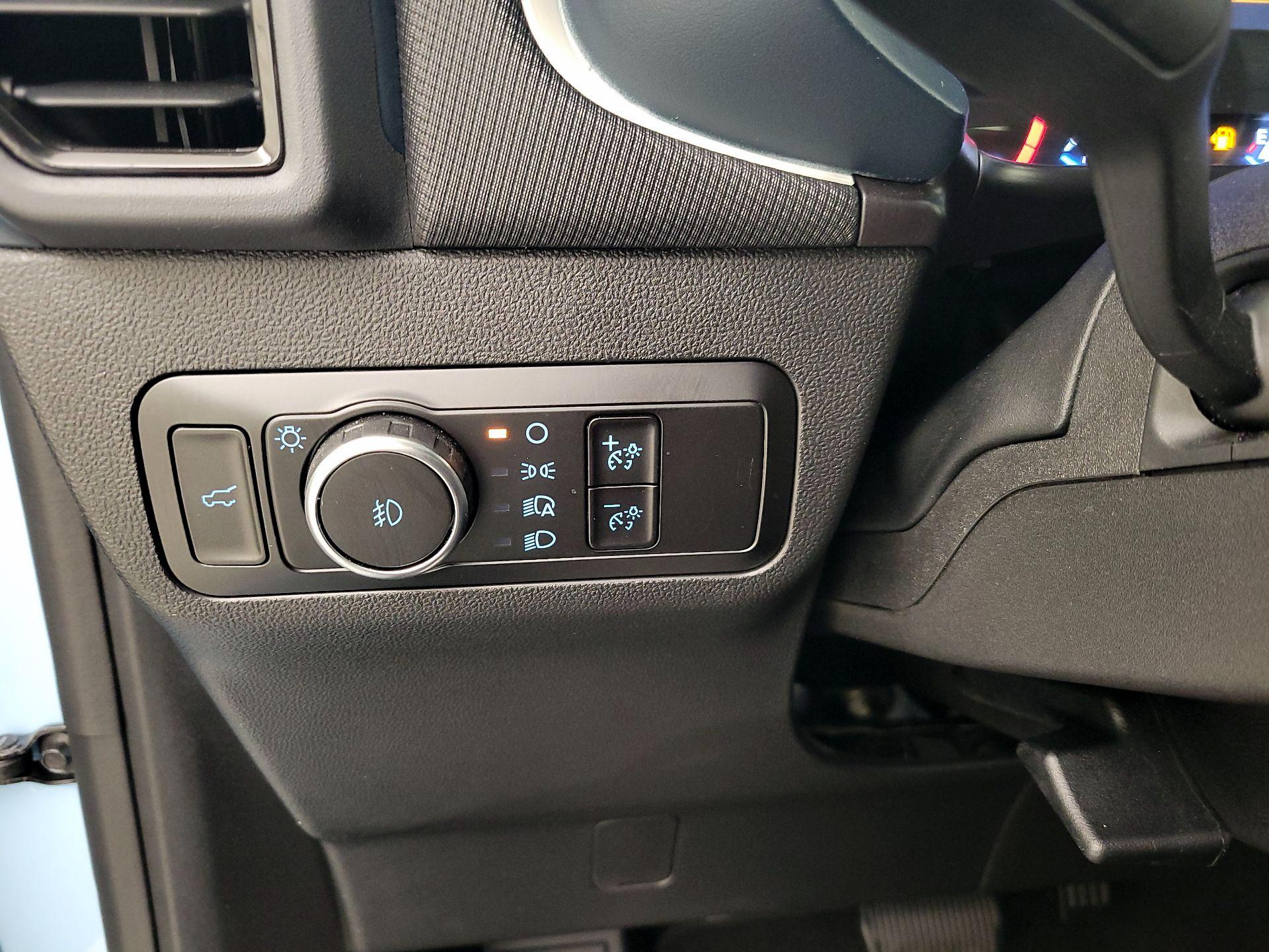 Thumbnail: 2023 Ford Bronco Sport - 13