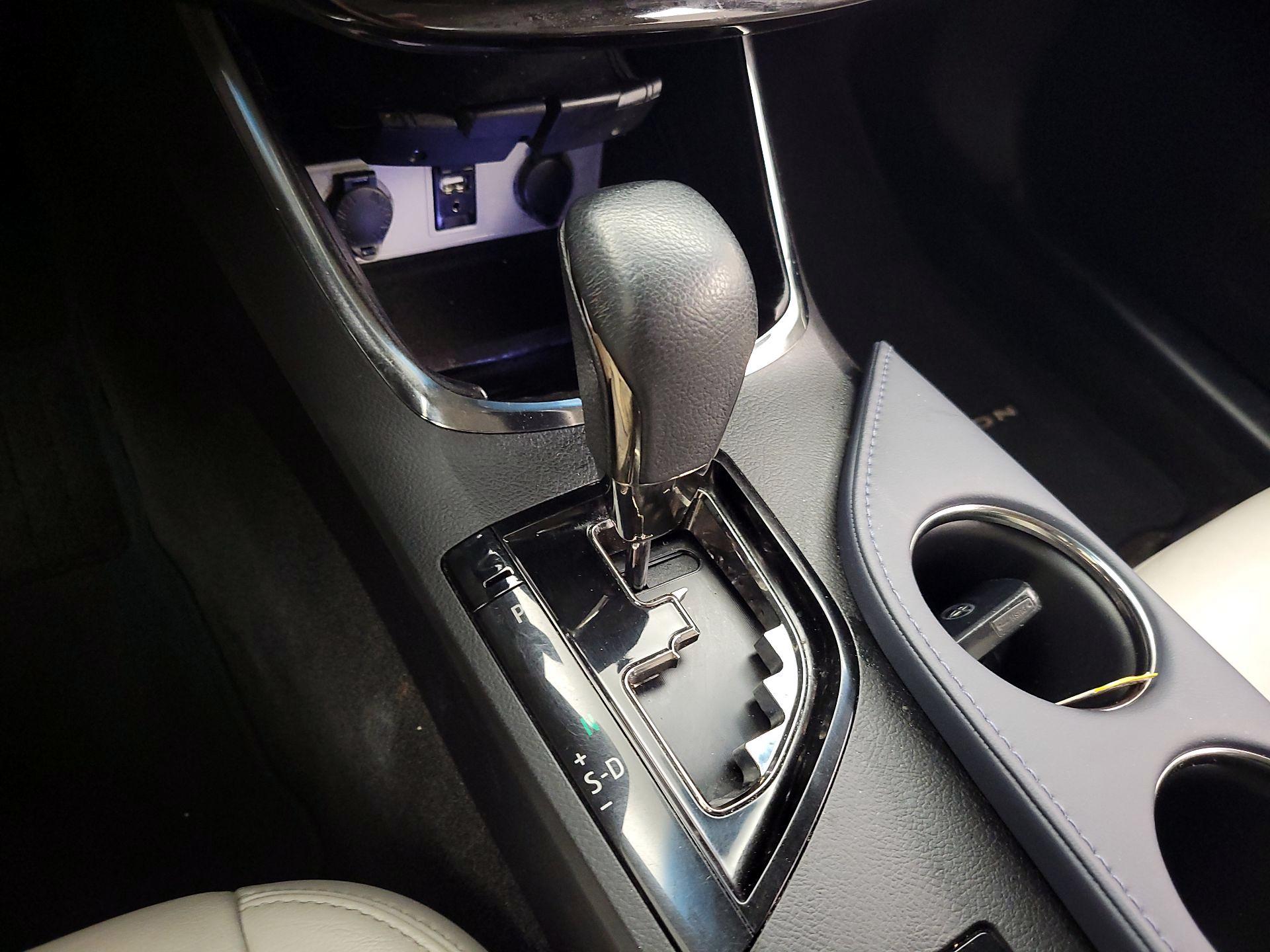 Thumbnail: 2014 Toyota Avalon - 17