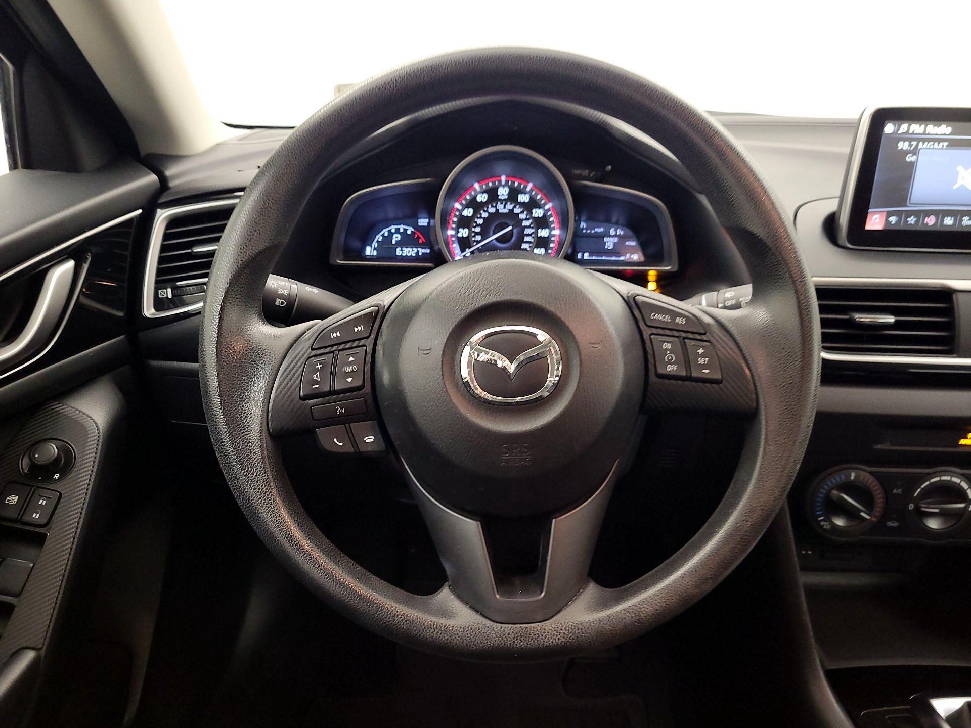 Thumbnail: 2016 Mazda Mazda3 - 10