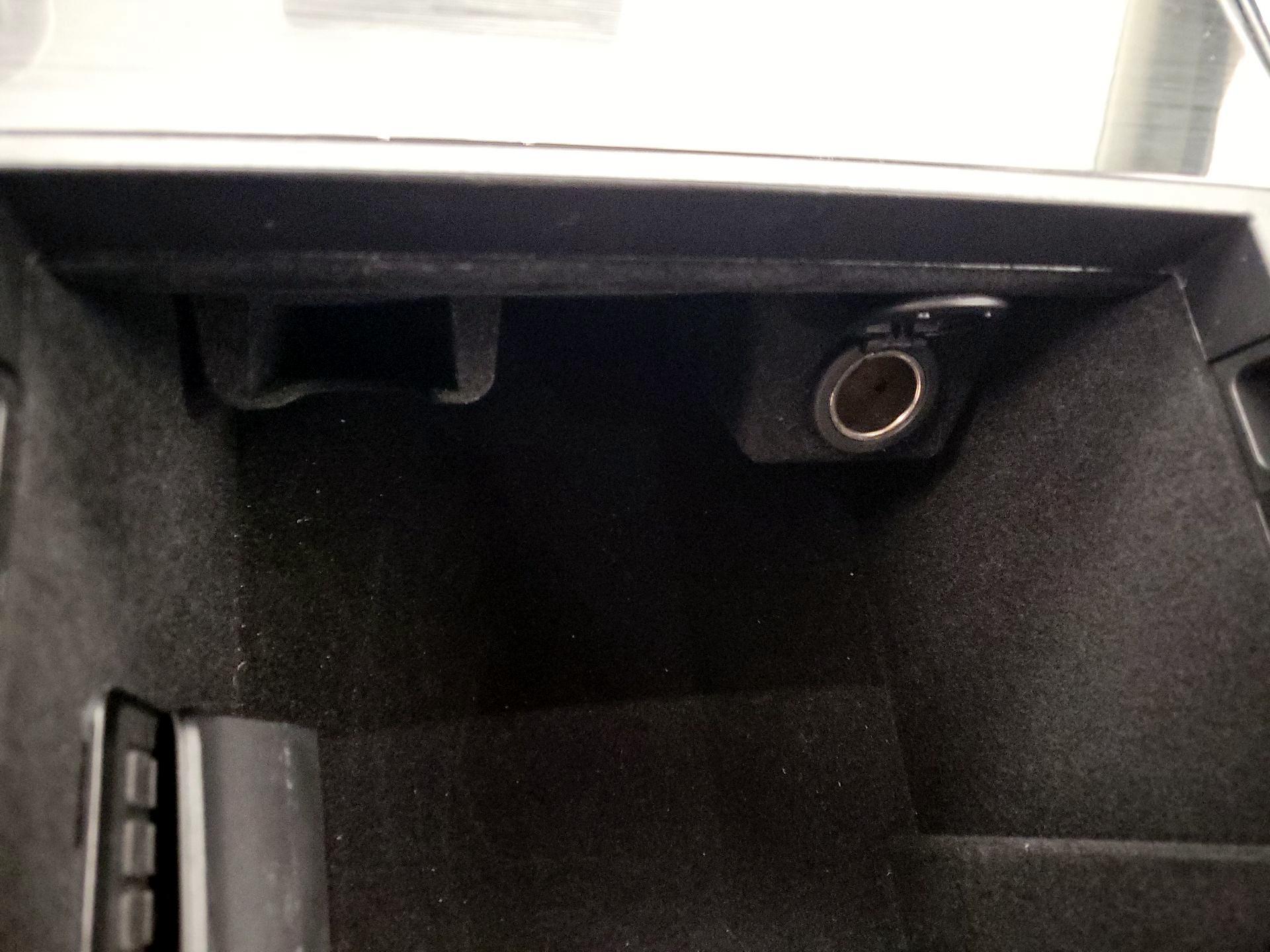 Thumbnail: 2022 Lincoln Aviator - 19