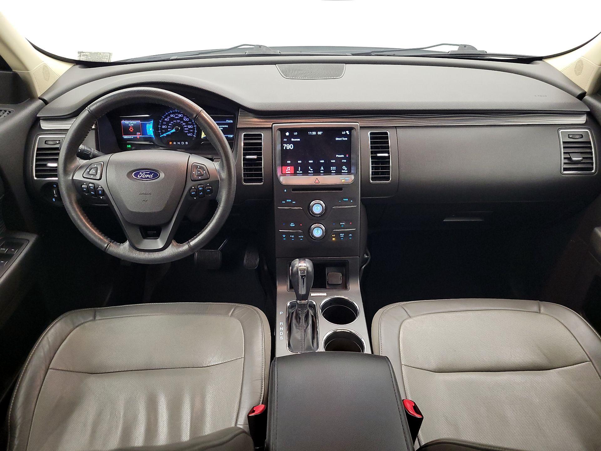 Thumbnail: 2019 Ford Flex - 9