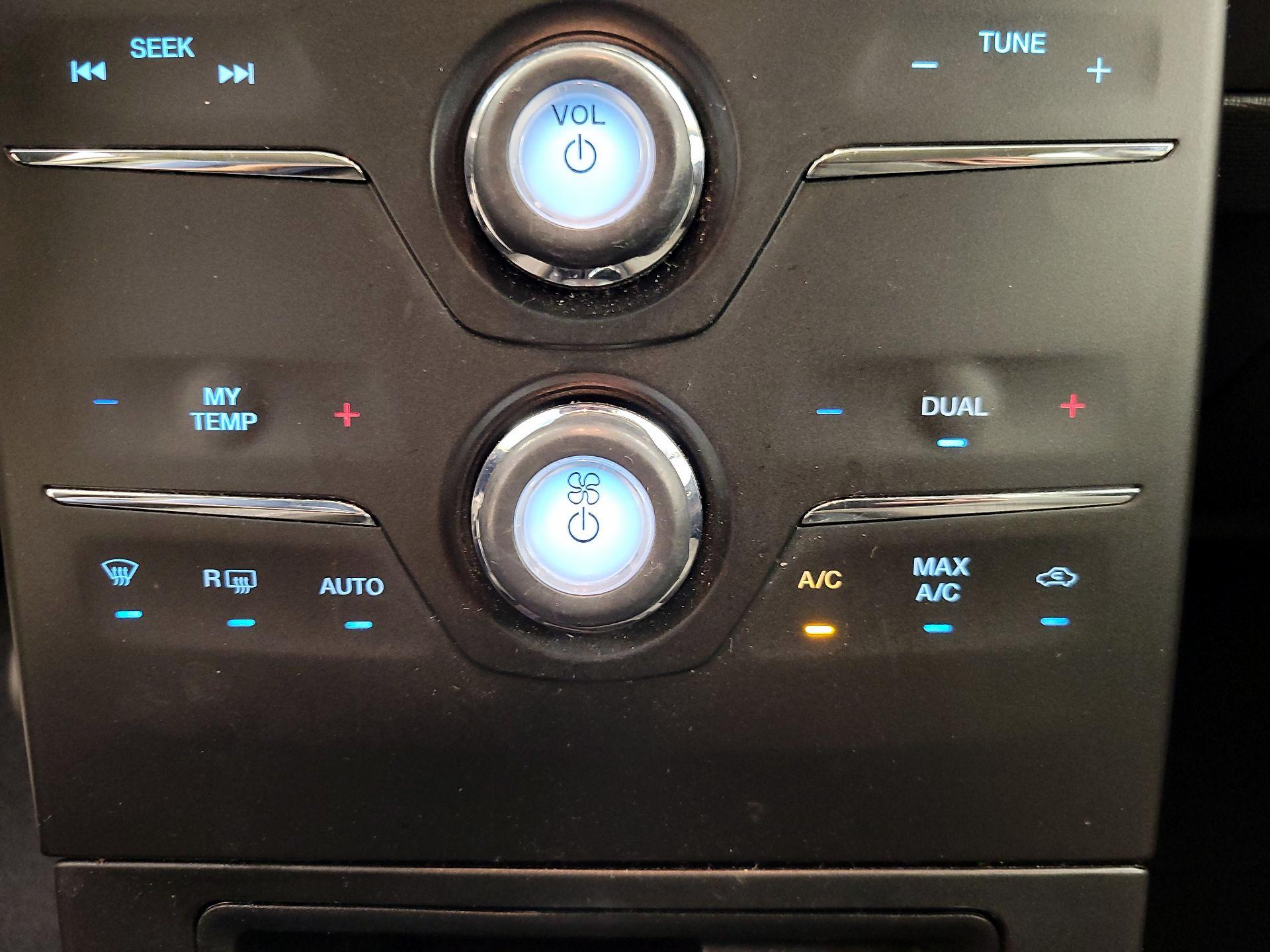 Thumbnail: 2019 Ford Flex - 16