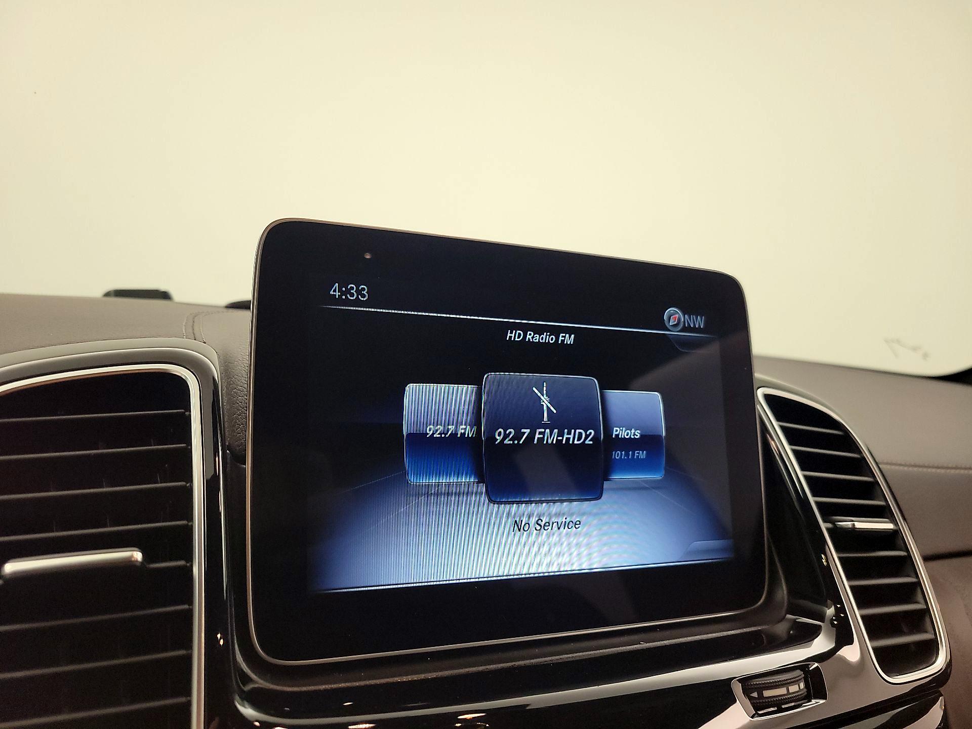 Thumbnail: 2019 Mercedes-Benz GLS - 15