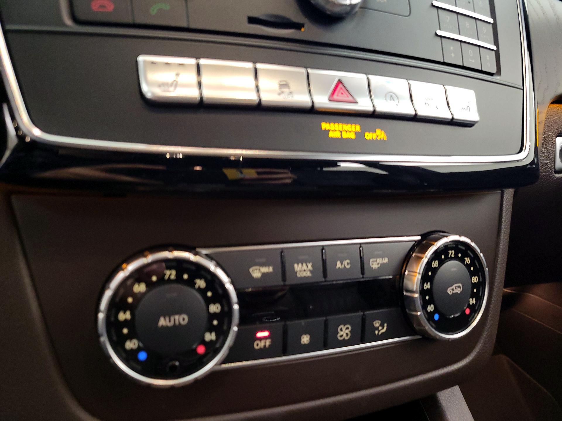 Thumbnail: 2019 Mercedes-Benz GLS - 16