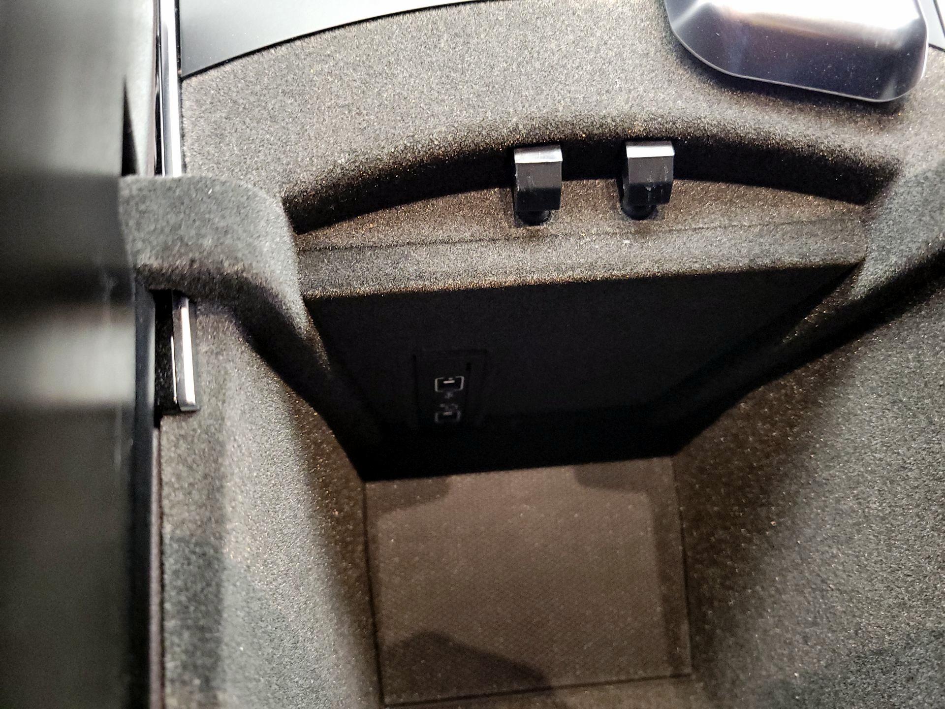 Thumbnail: 2019 Mercedes-Benz GLS - 18