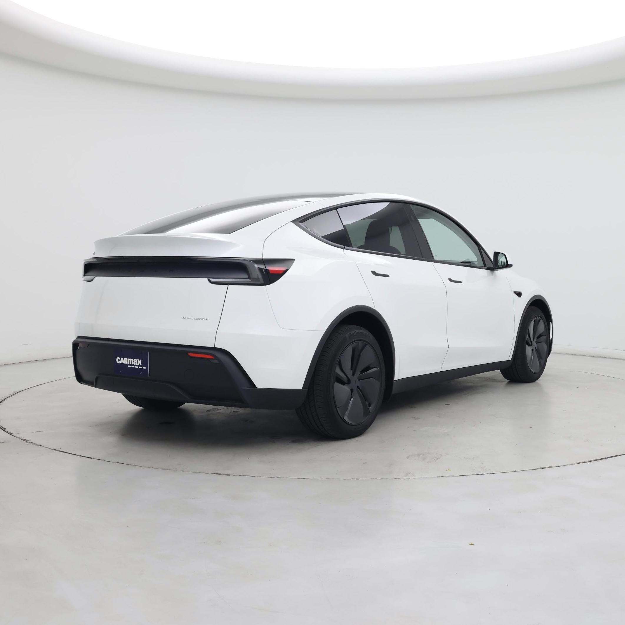 Thumbnail: 2026 Tesla Model Y - 8