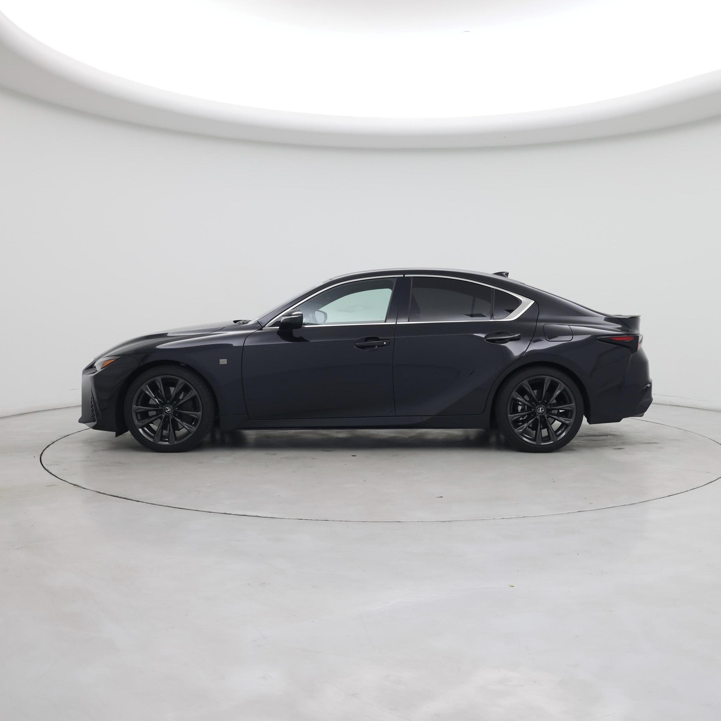 Thumbnail: 2025 Lexus IS - 3