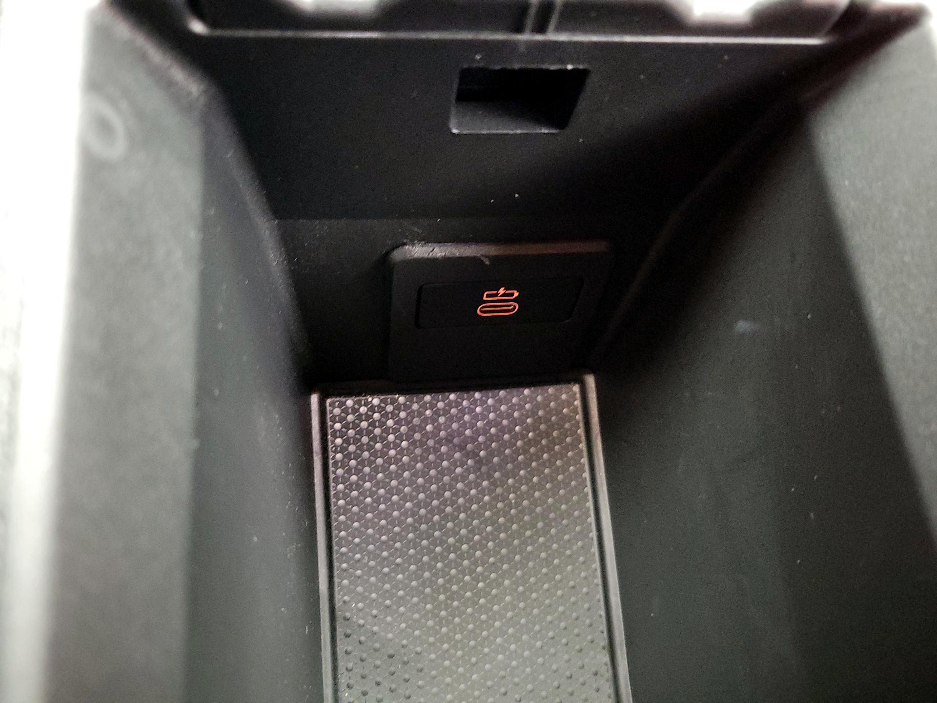 Thumbnail: 2024 BMW 2 Series - 19