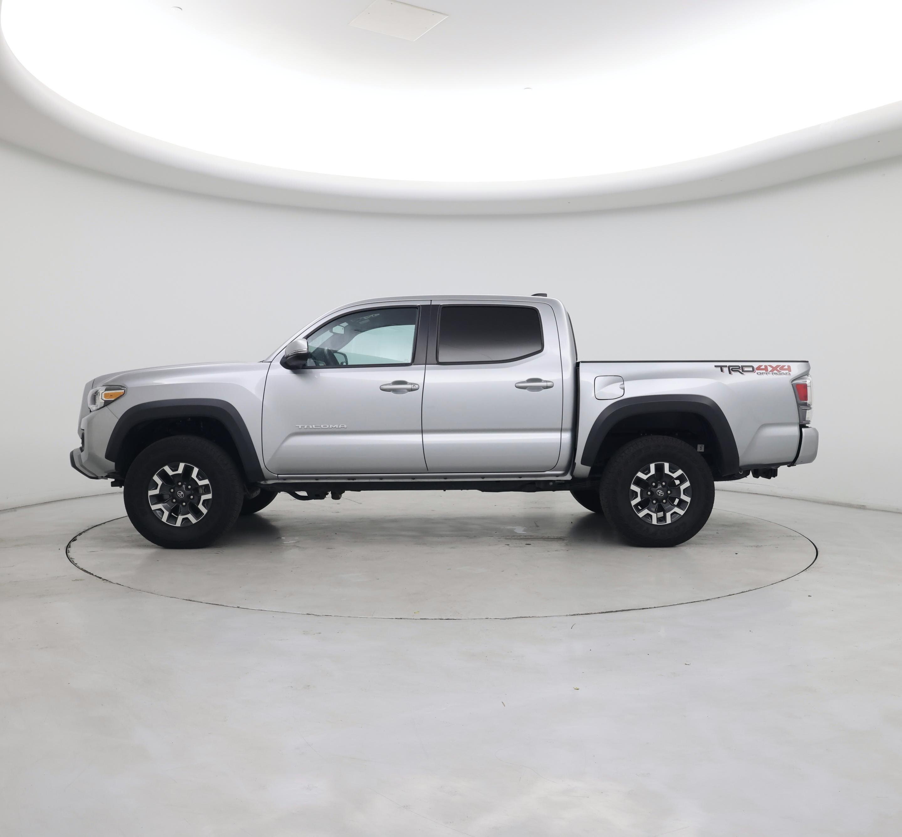 Thumbnail: 2023 Toyota Tacoma - 3