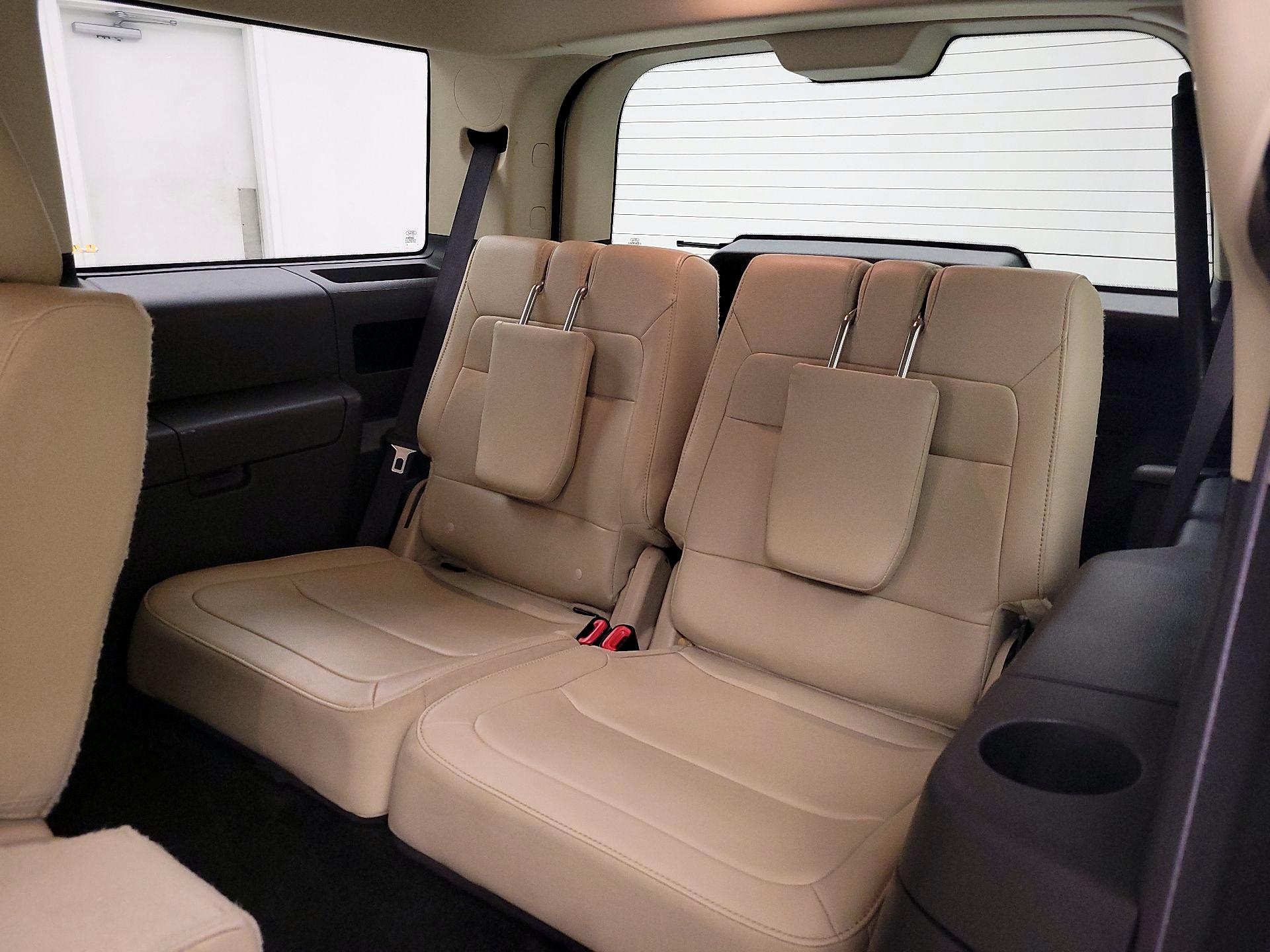 Thumbnail: 2017 Ford Flex - 19