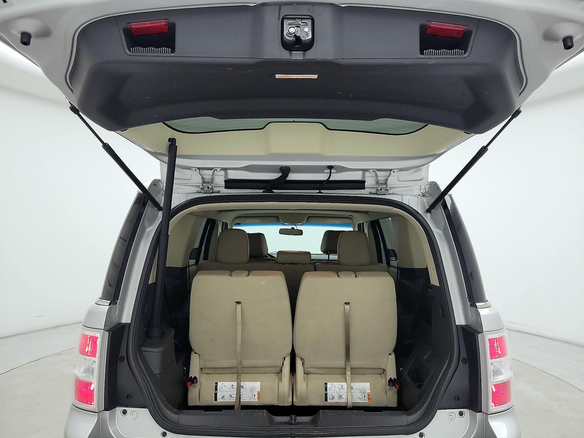 Thumbnail: 2017 Ford Flex - 20