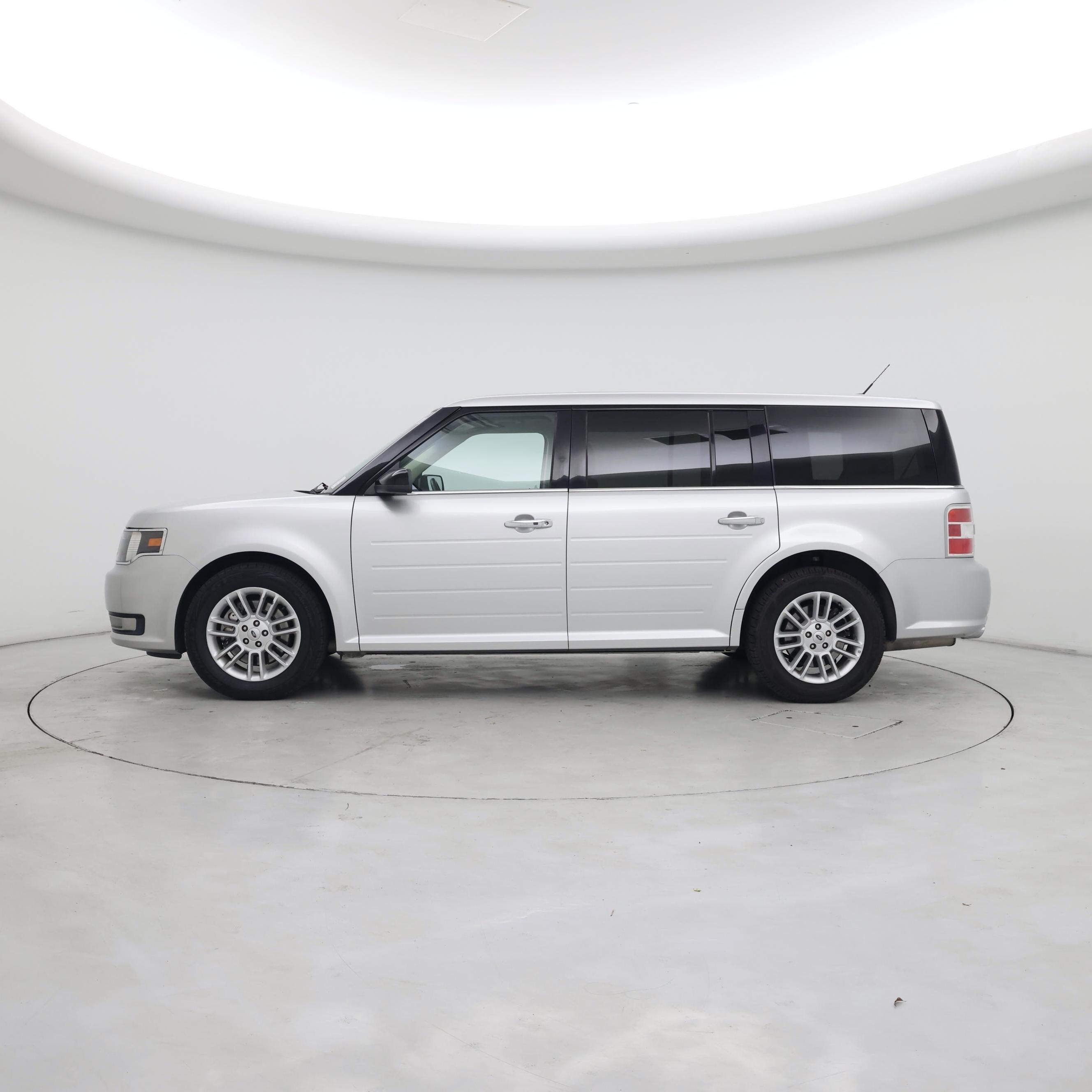 Thumbnail: 2017 Ford Flex - 3