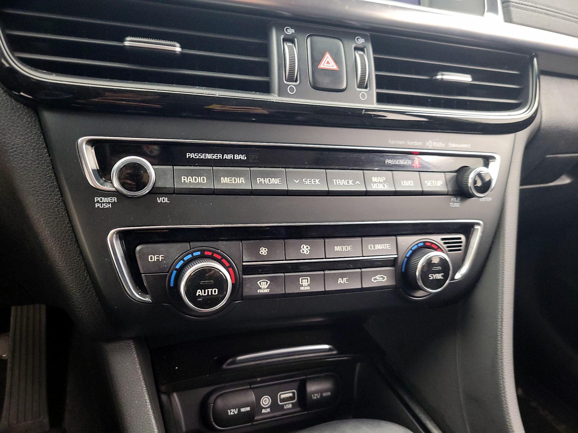 Thumbnail: 2017 Kia Optima - 17