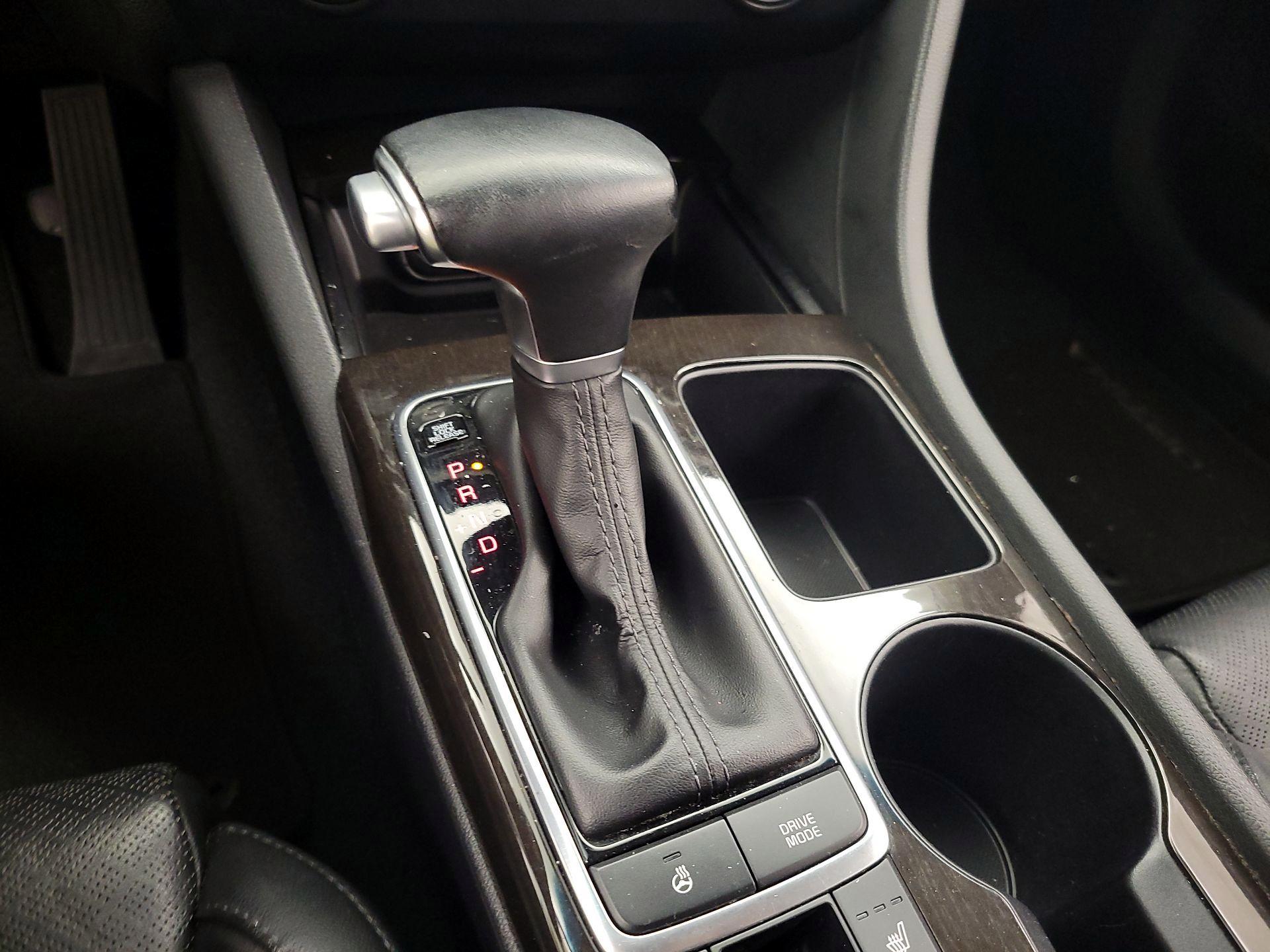 Thumbnail: 2017 Kia Optima - 18