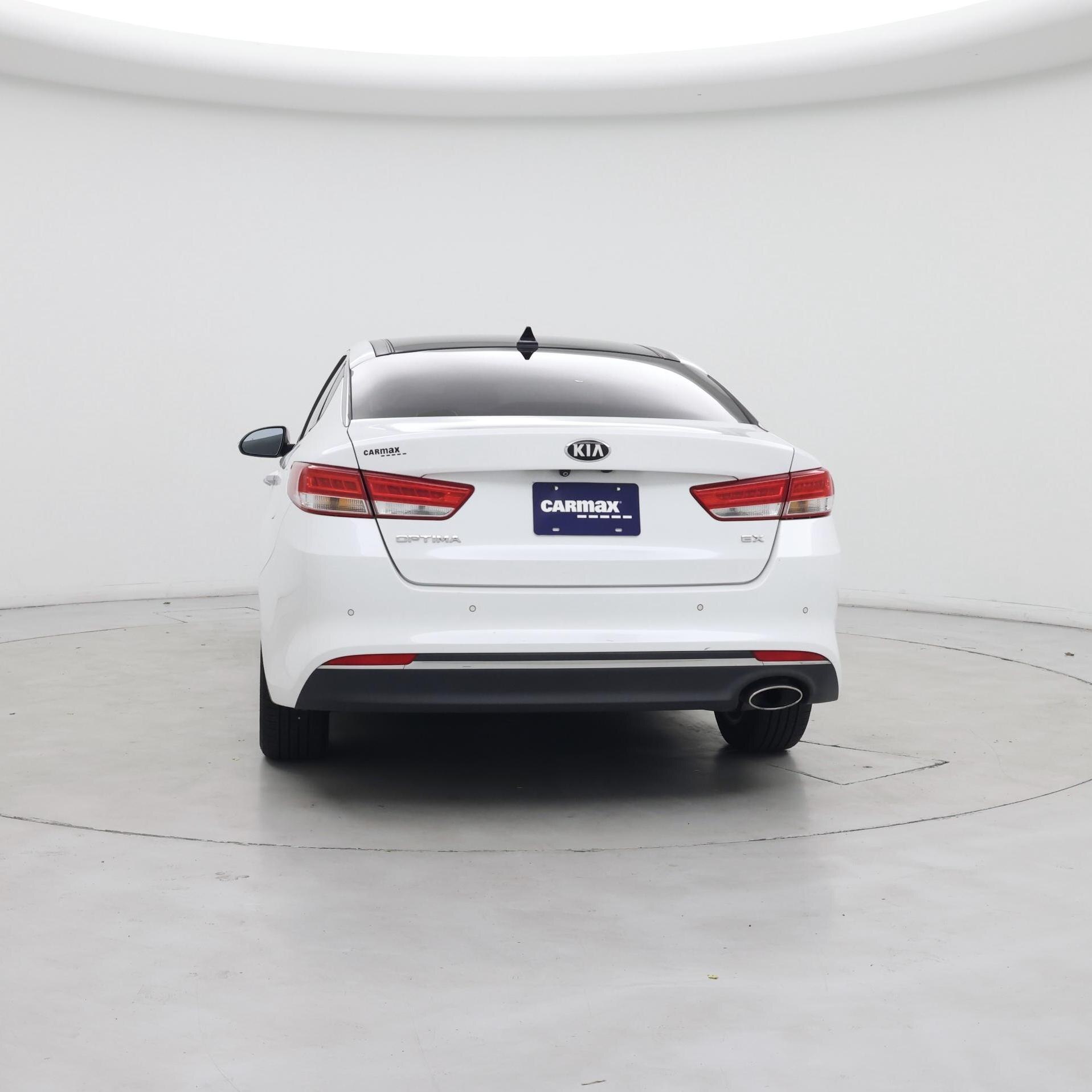 Thumbnail: 2017 Kia Optima - 6