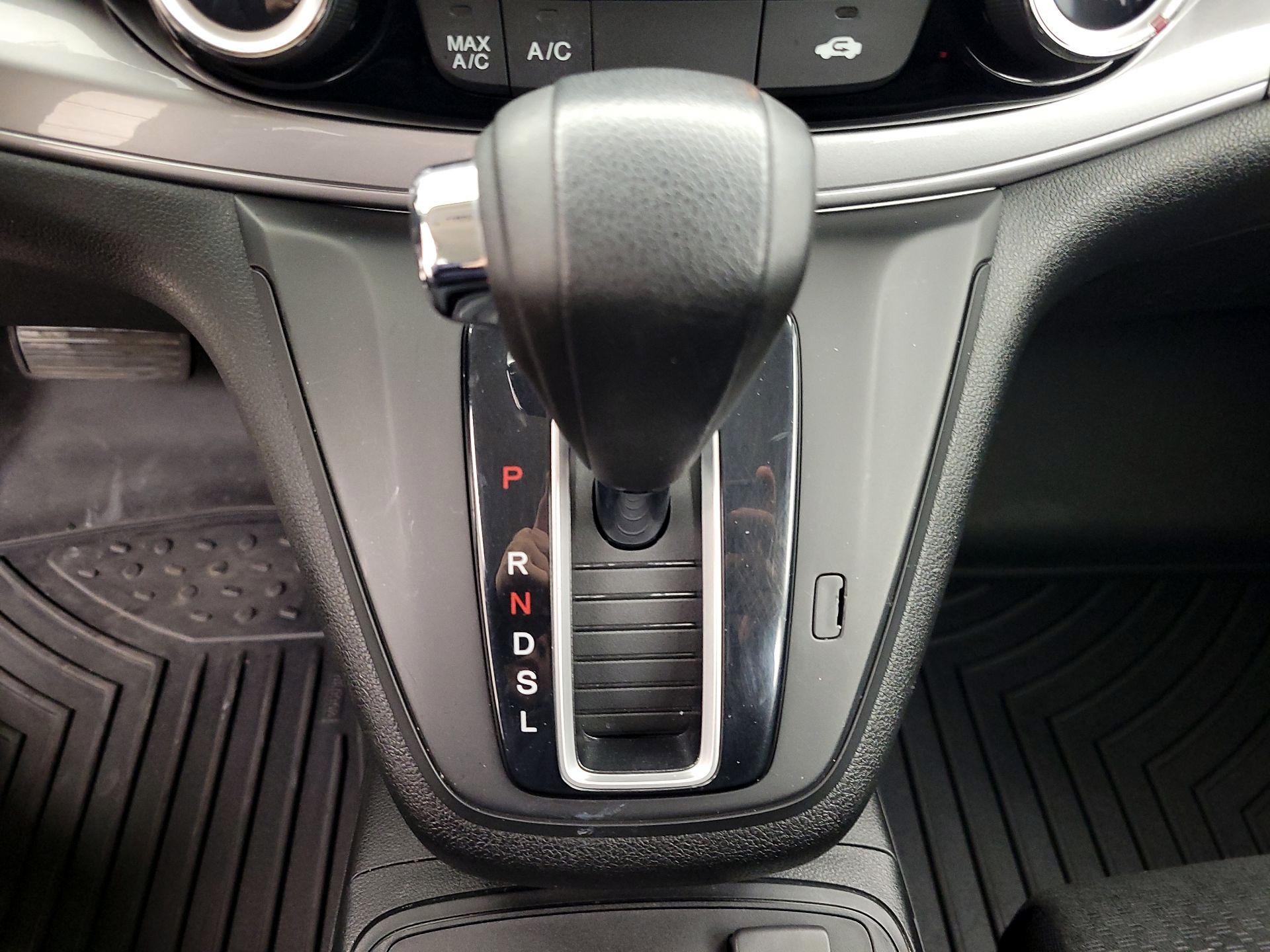 Thumbnail: 2015 Honda CR-V - 16