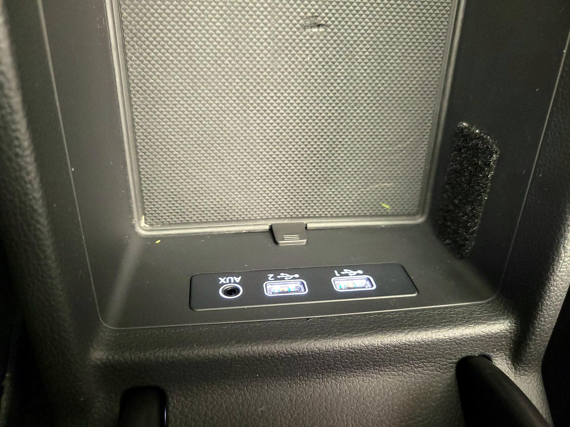 Thumbnail: 2017 Audi A4 - 18