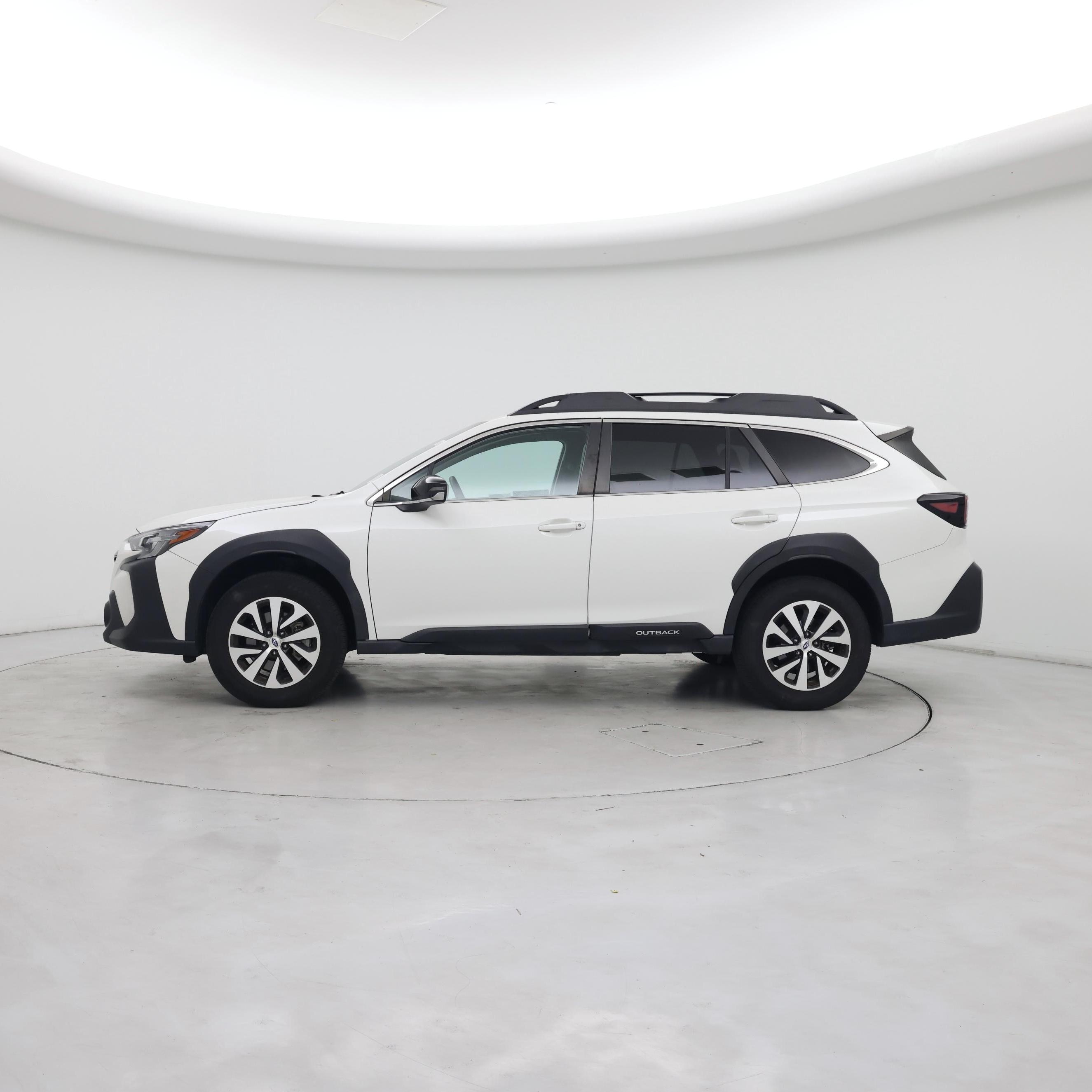 Thumbnail: 2023 Subaru Outback - 3
