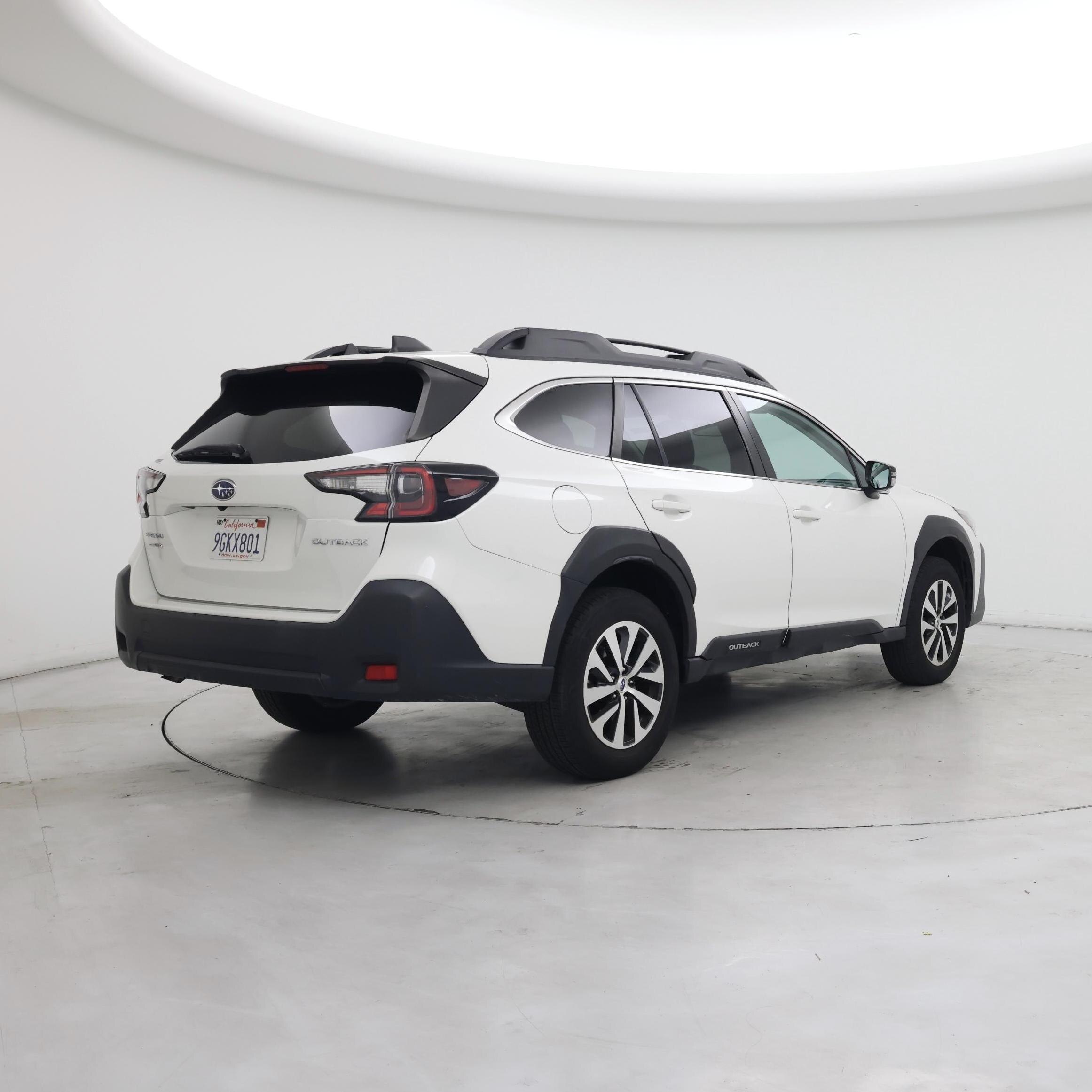 Thumbnail: 2023 Subaru Outback - 8