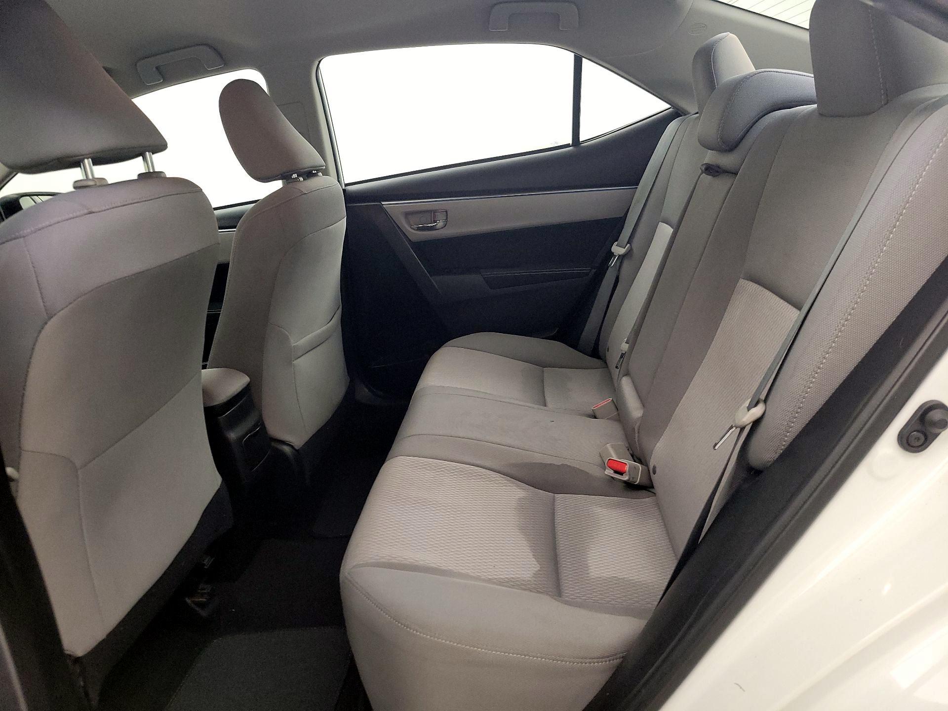 Thumbnail: 2015 Toyota Corolla - 19