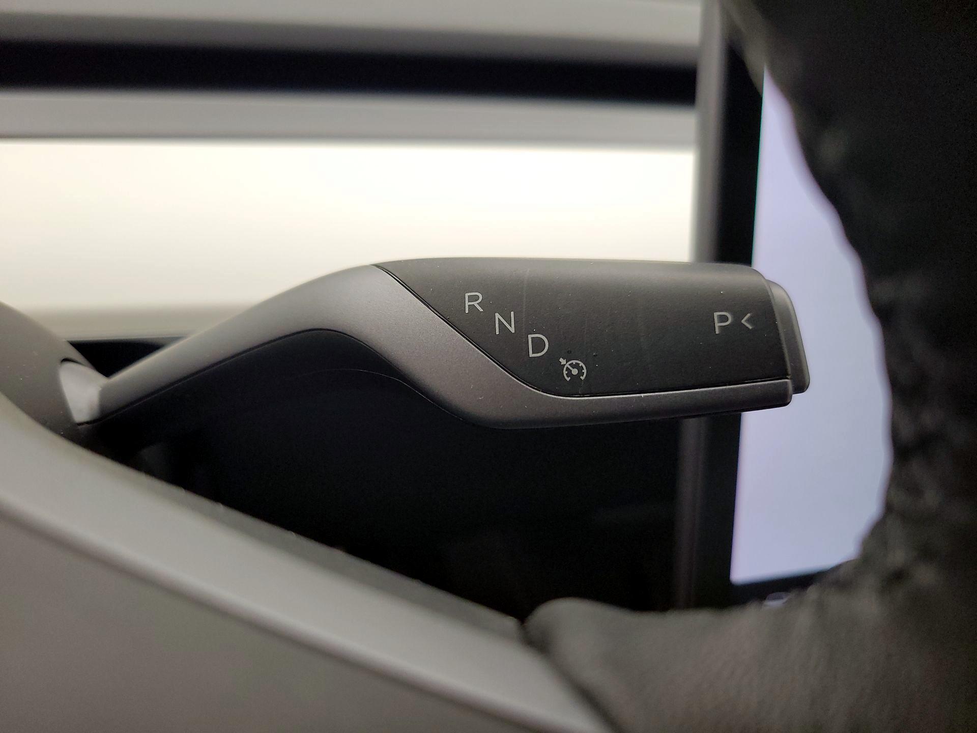 Thumbnail: 2023 Tesla Model 3 - 17