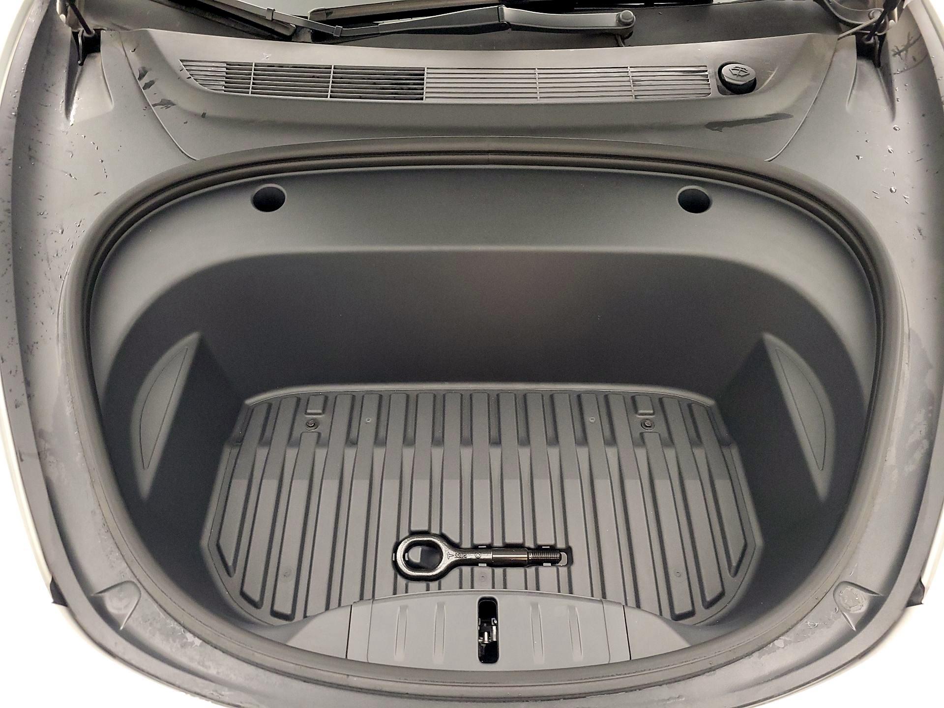 Thumbnail: 2023 Tesla Model 3 - 20