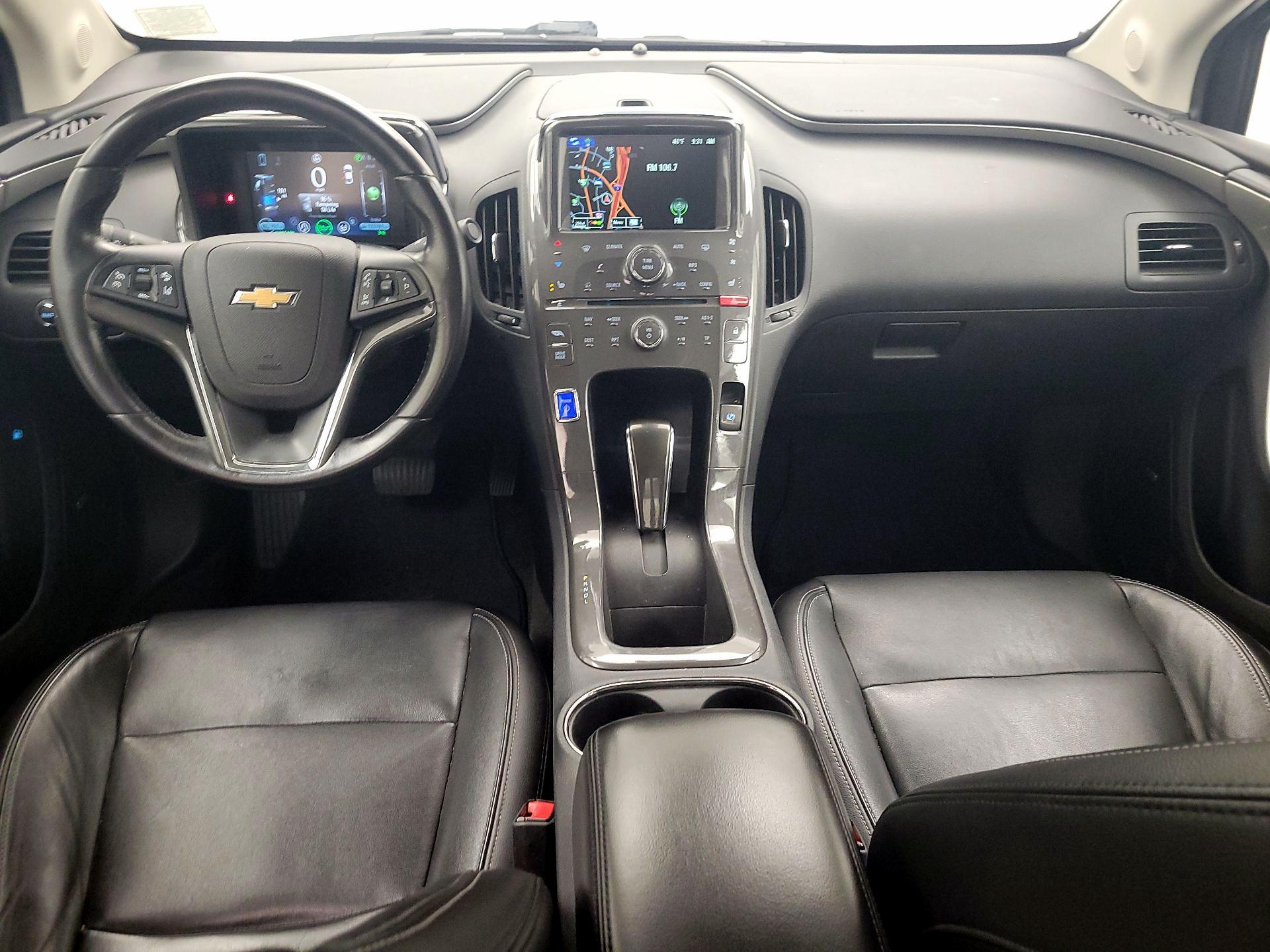 Thumbnail: 2015 Chevrolet Volt - 9