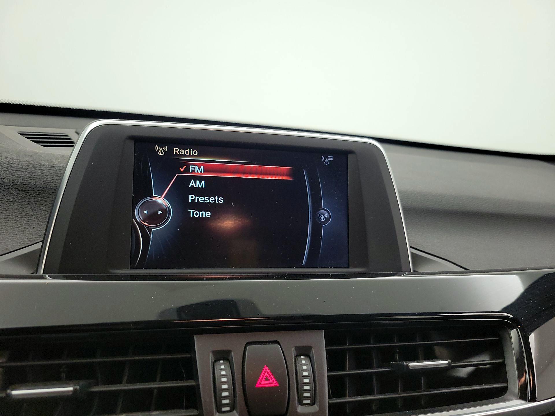 Thumbnail: 2017 BMW X1 - 15