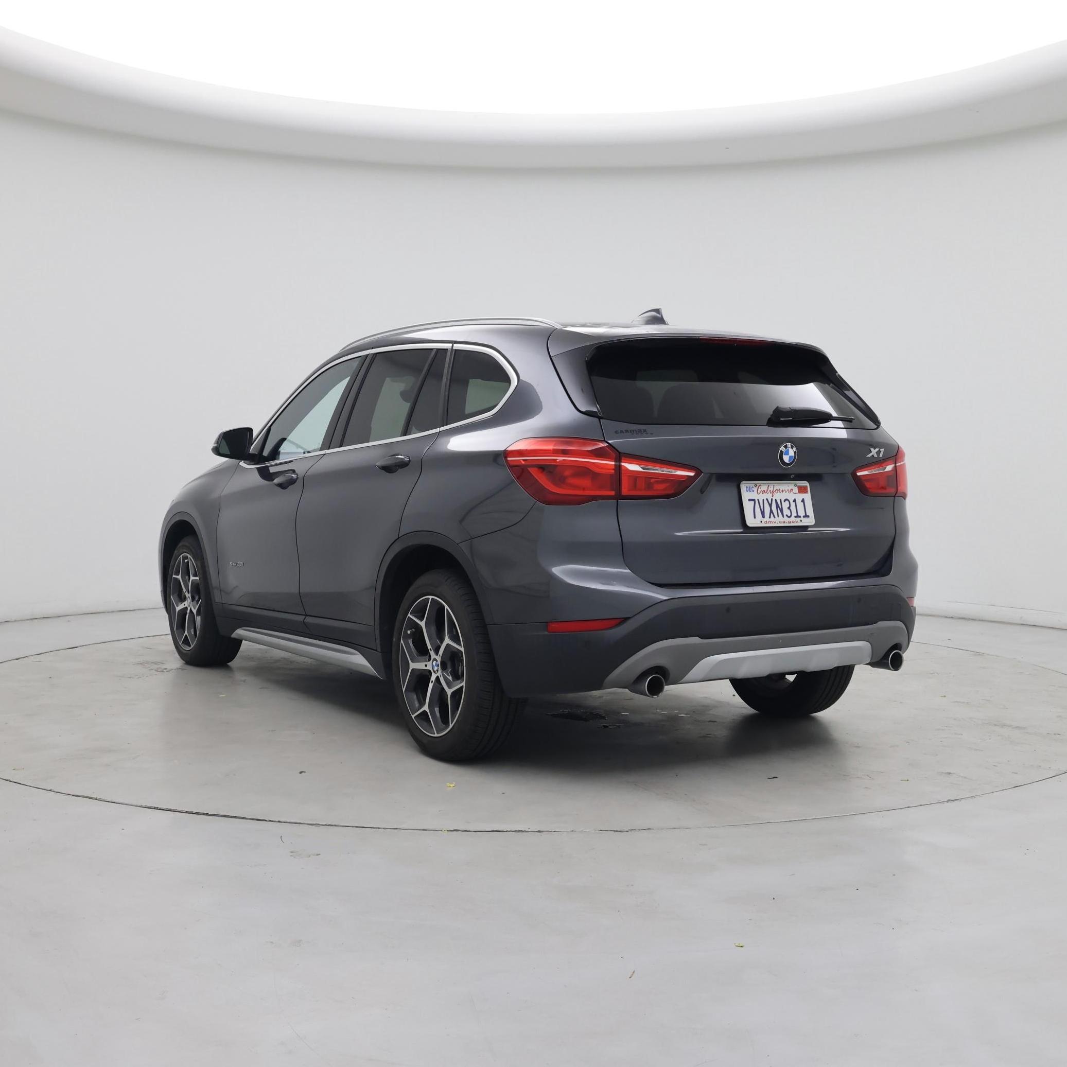 Thumbnail: 2017 BMW X1 - 2