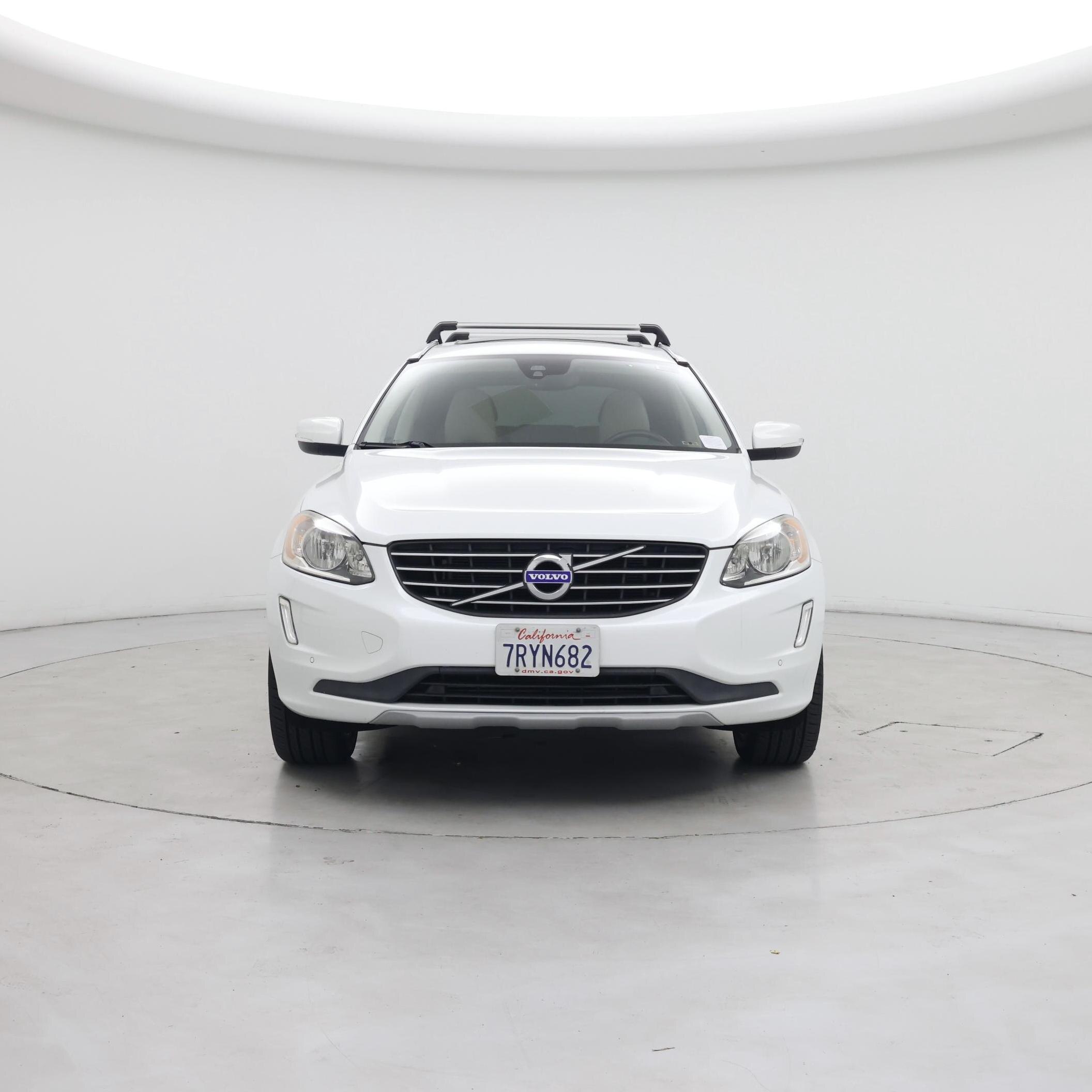 Thumbnail: 2016 Volvo XC60 - 5