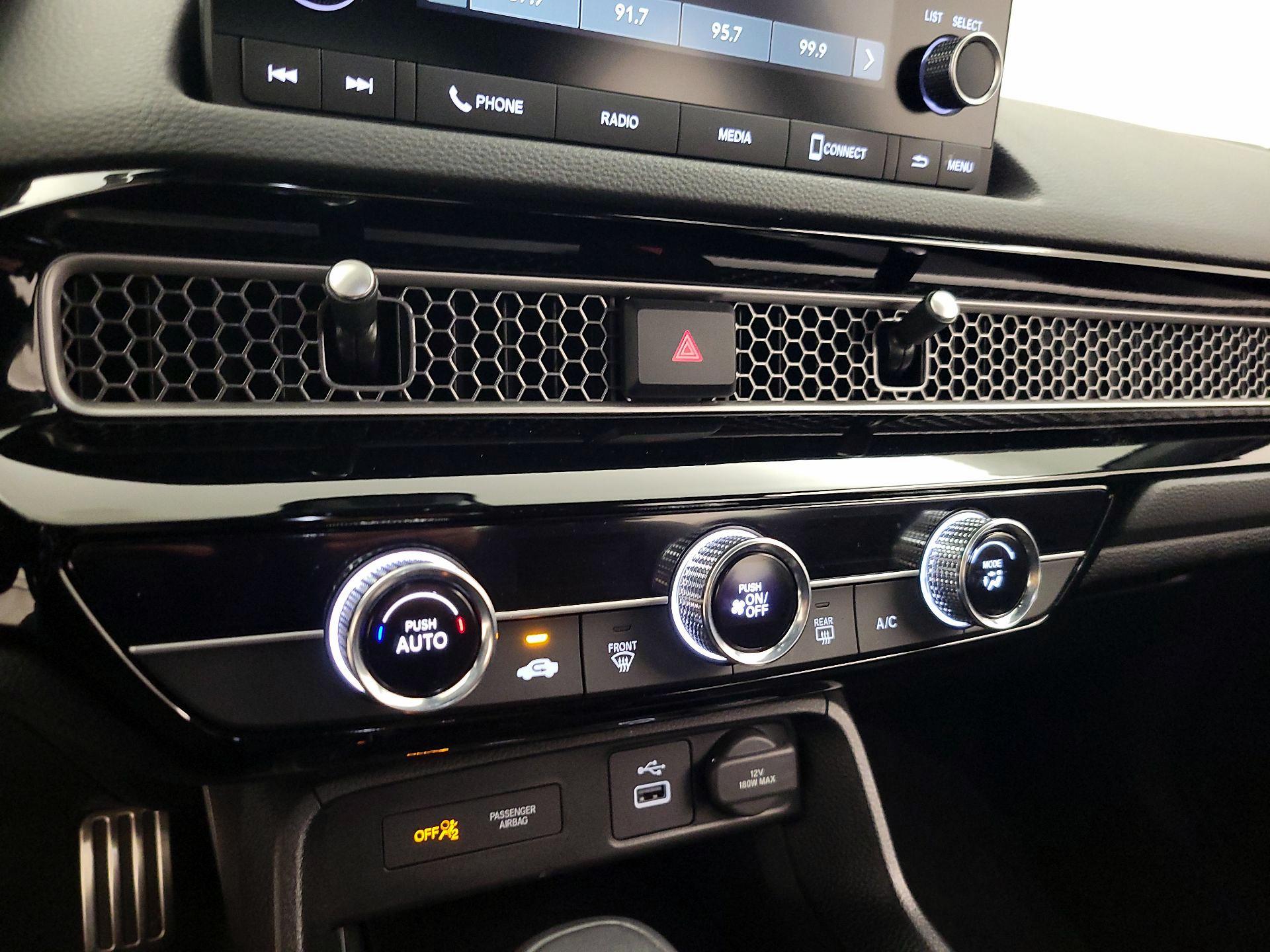 Thumbnail: 2024 Honda Civic - 16