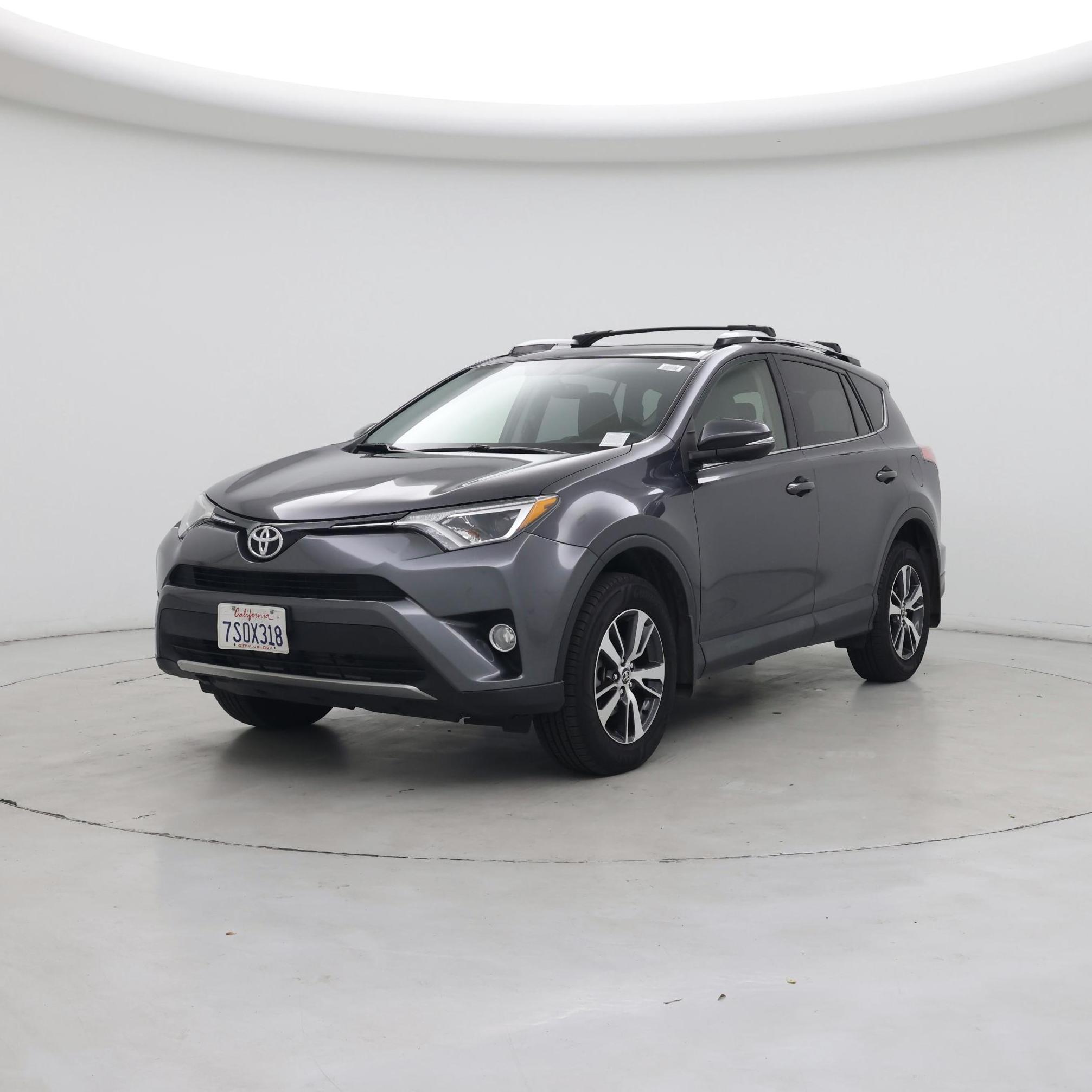 Thumbnail: 2016 Toyota RAV4 - 4
