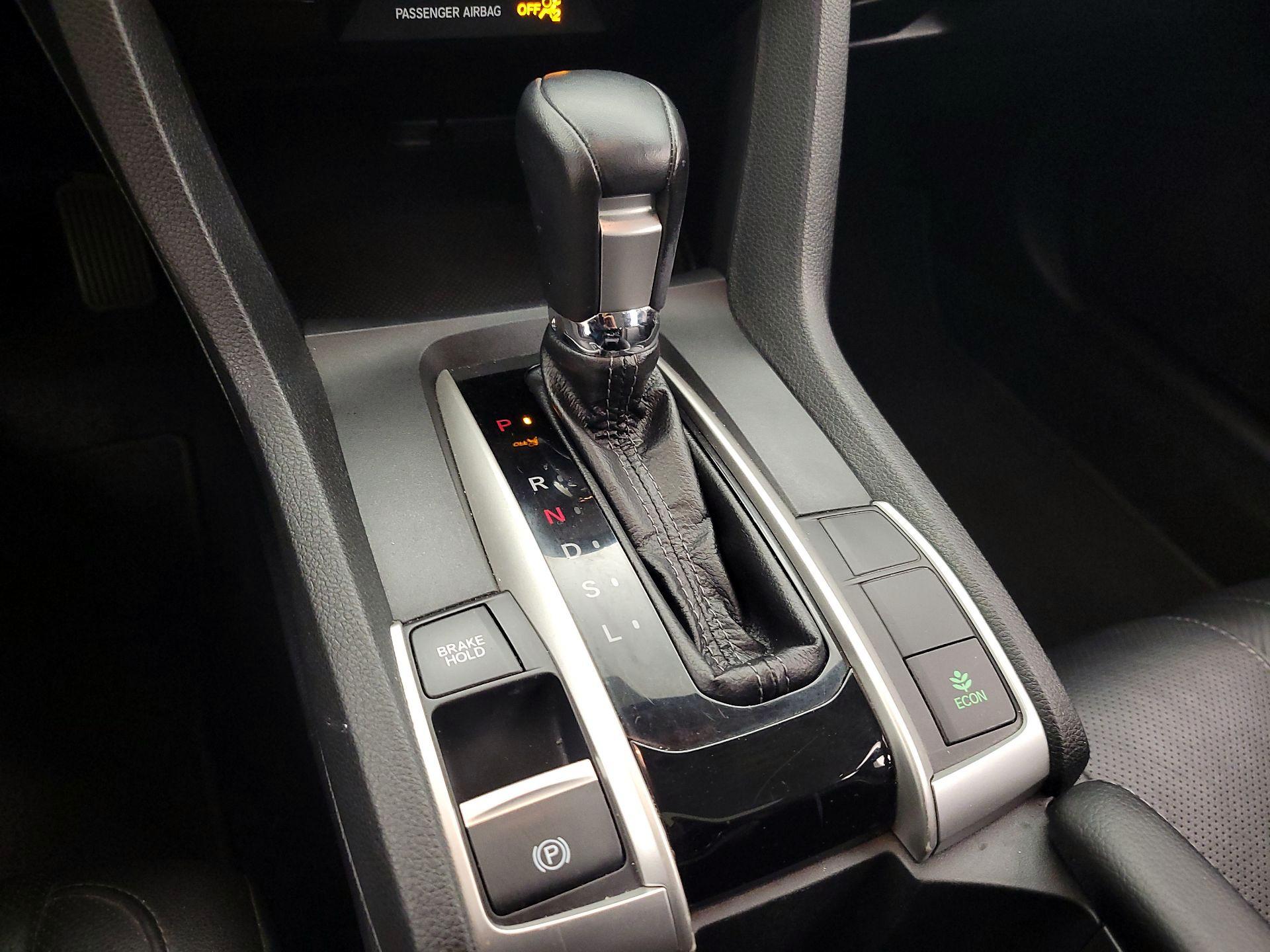 Thumbnail: 2017 Honda Civic - 17