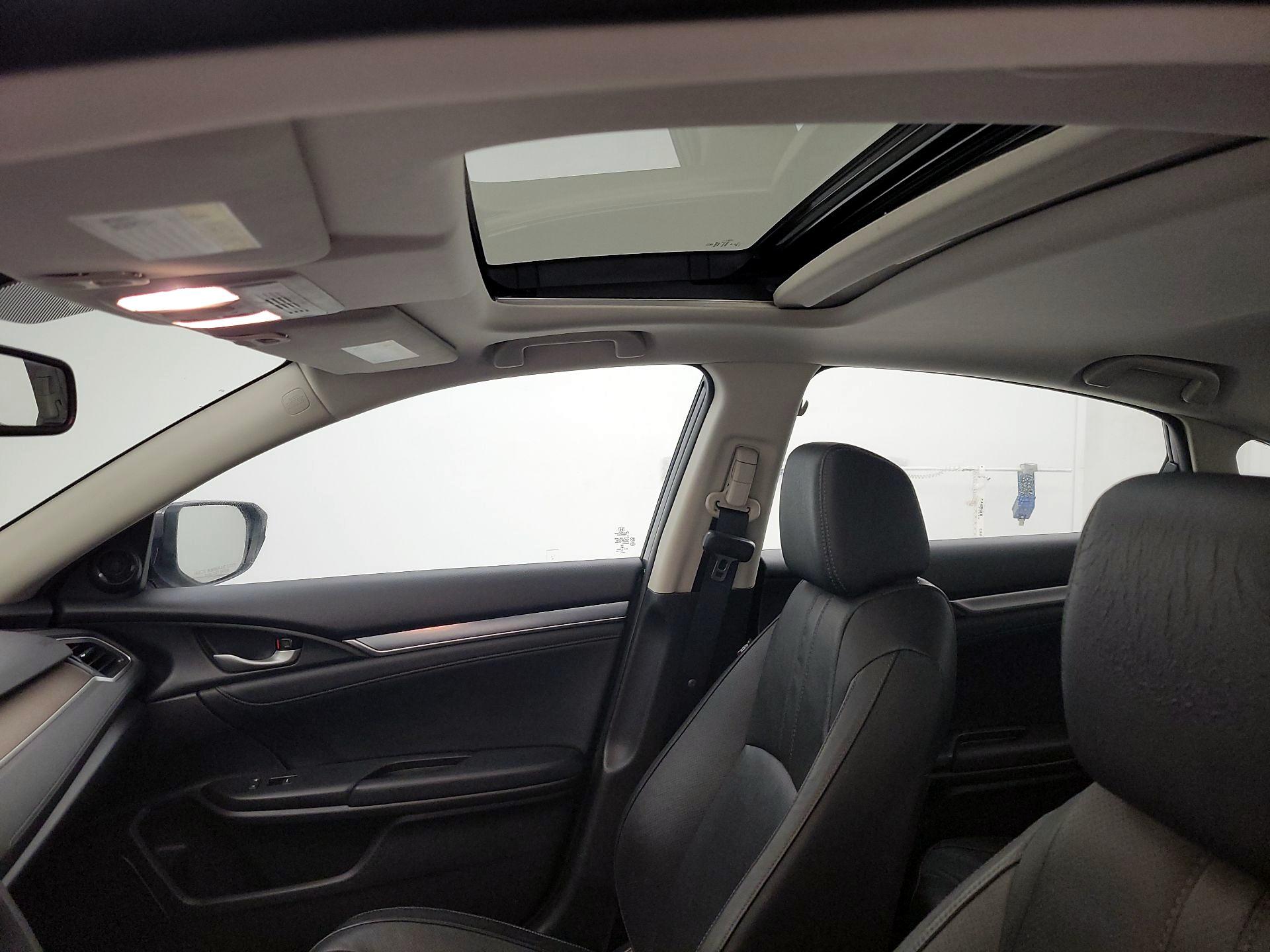 Thumbnail: 2017 Honda Civic - 19