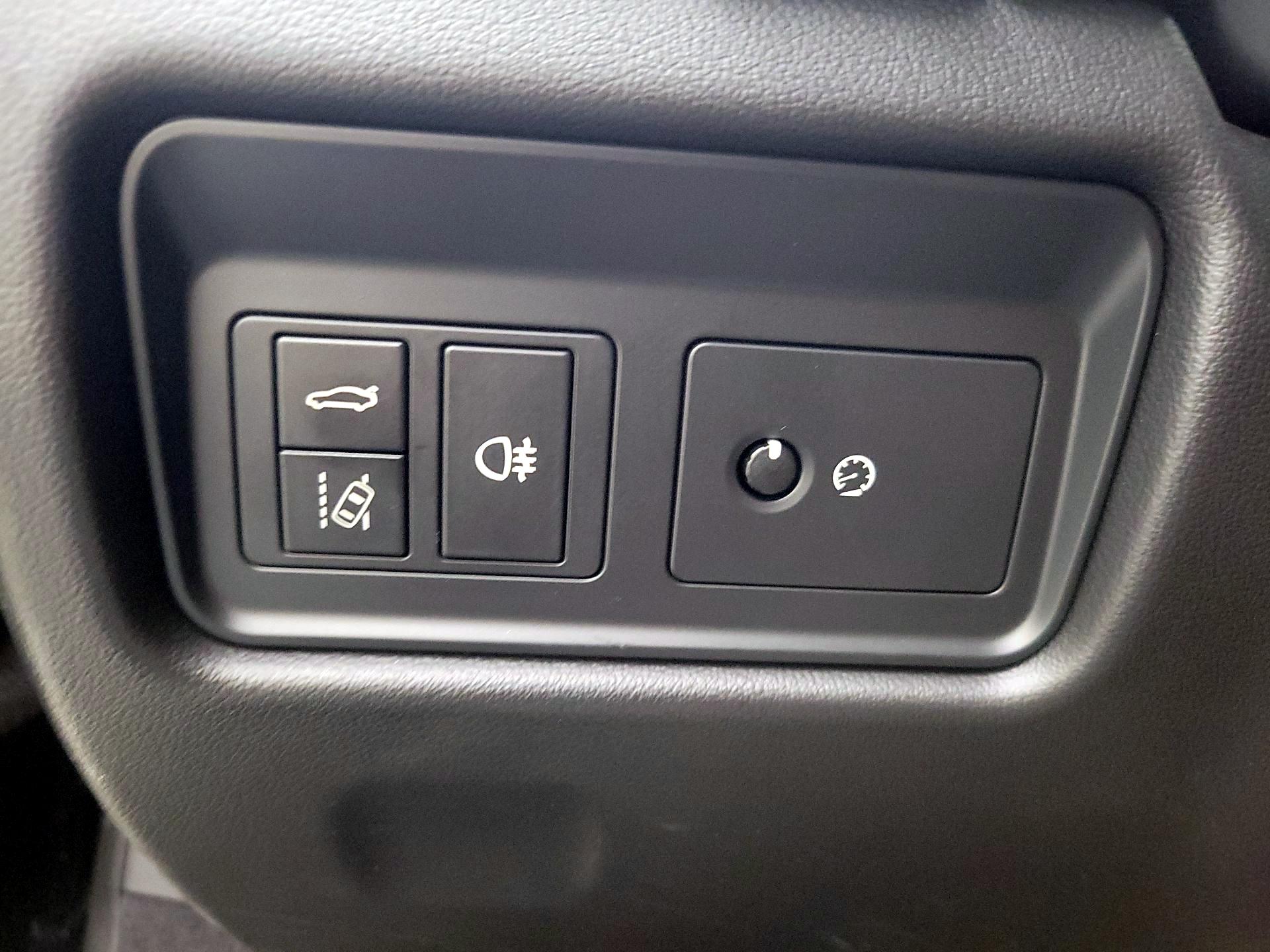 Thumbnail: 2018 Jaguar F-Type - 13