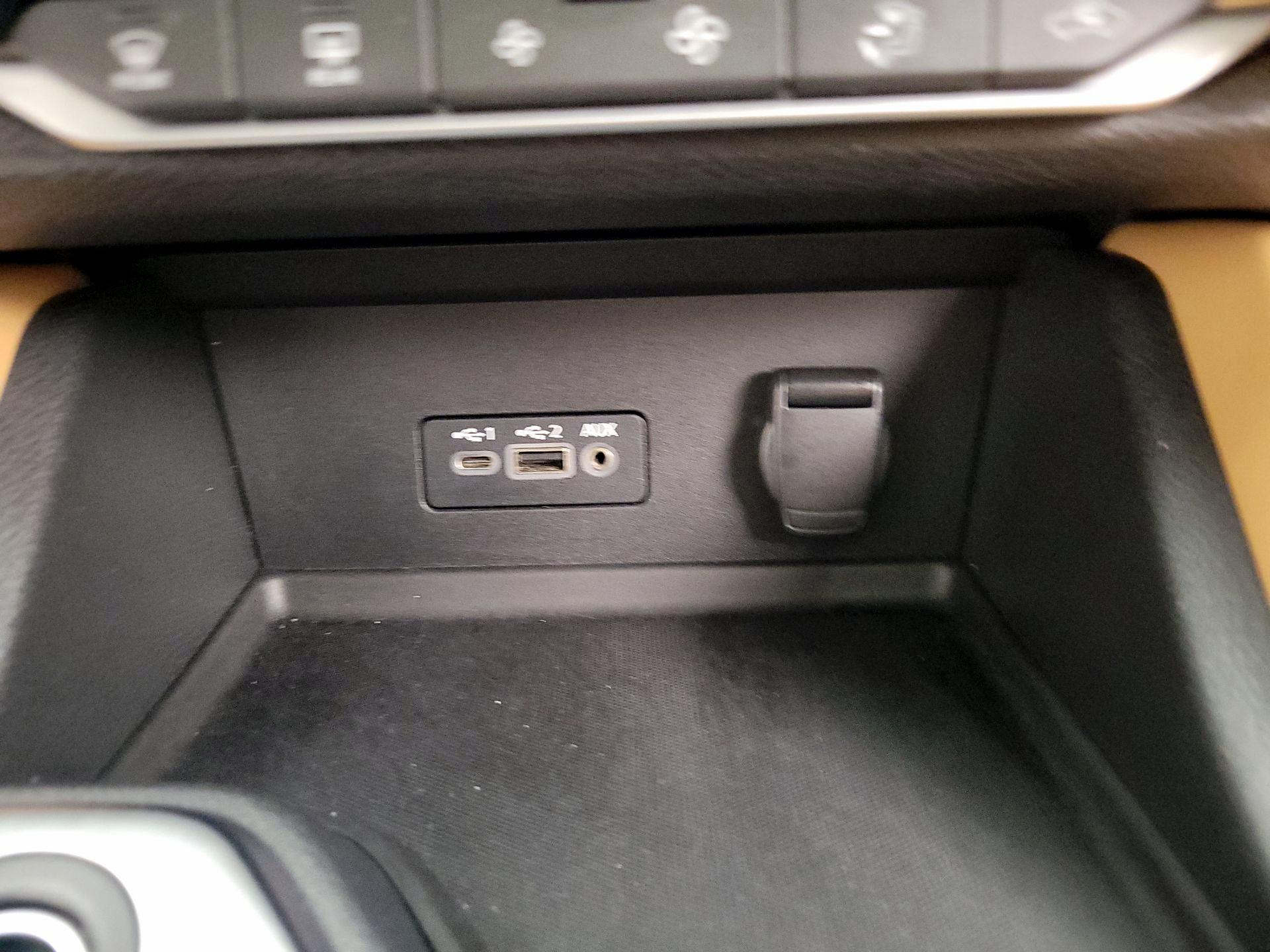 Thumbnail: 2020 Nissan Sentra - 18