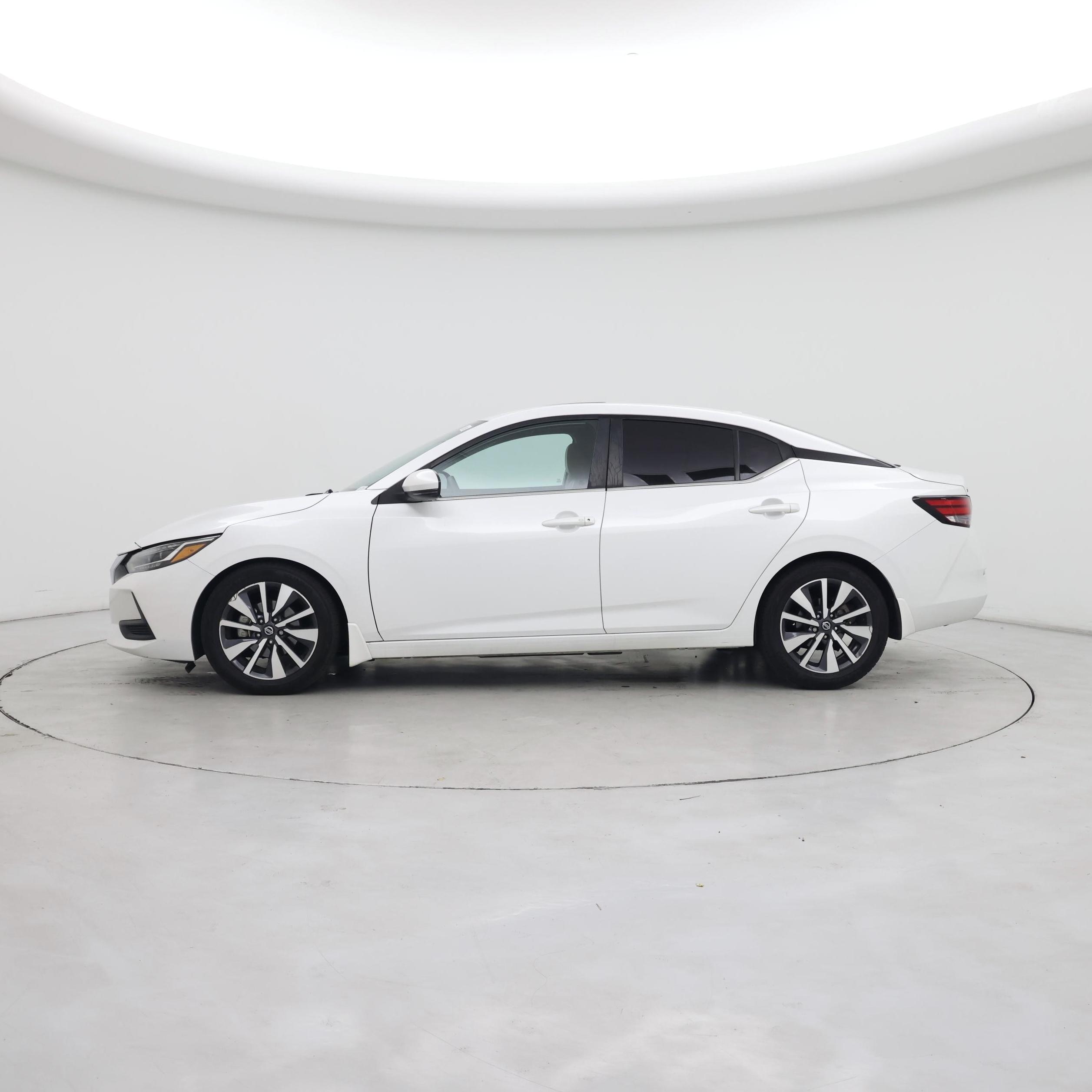 Thumbnail: 2020 Nissan Sentra - 3