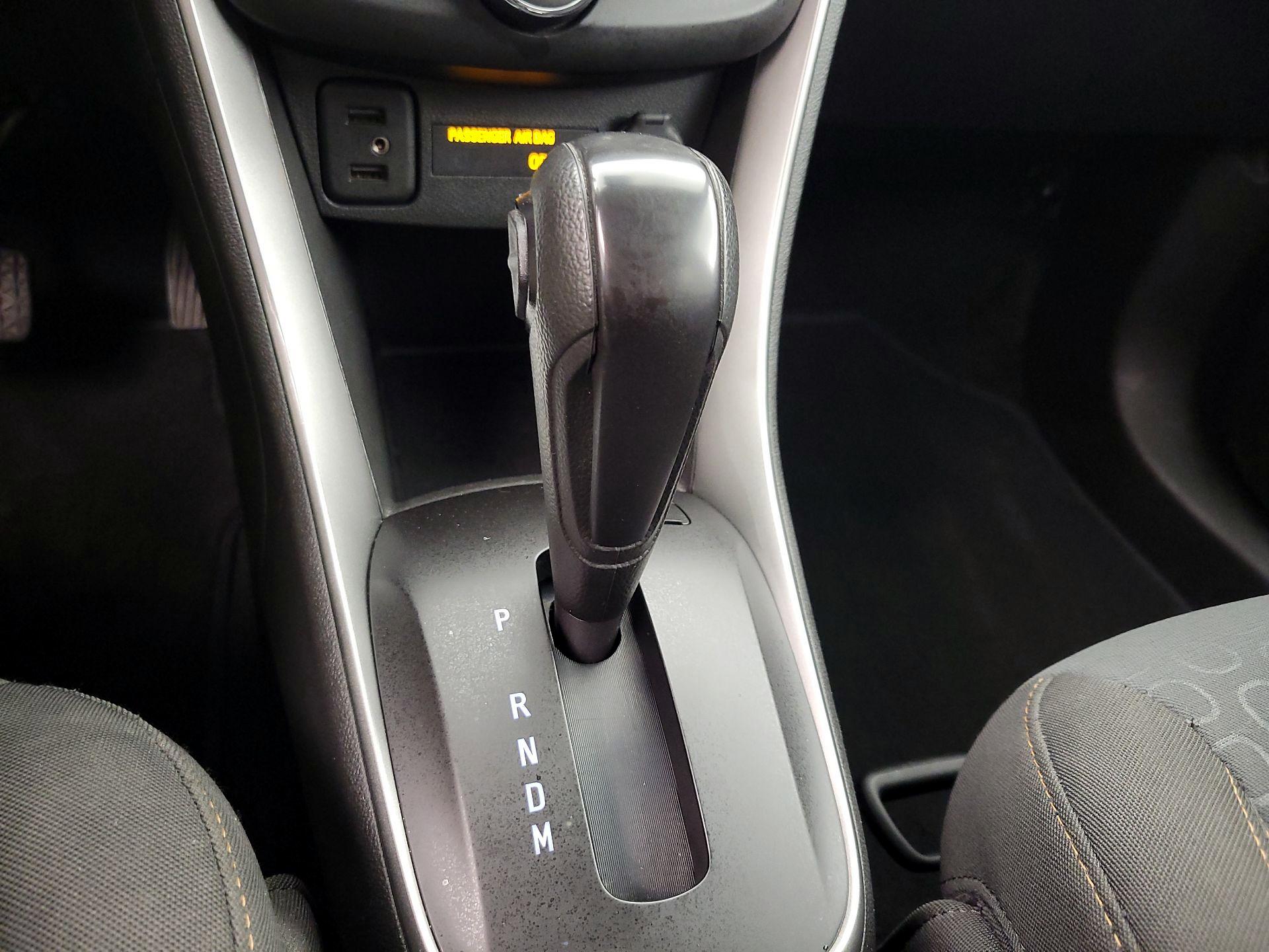 Thumbnail: 2020 Chevrolet Trax - 17