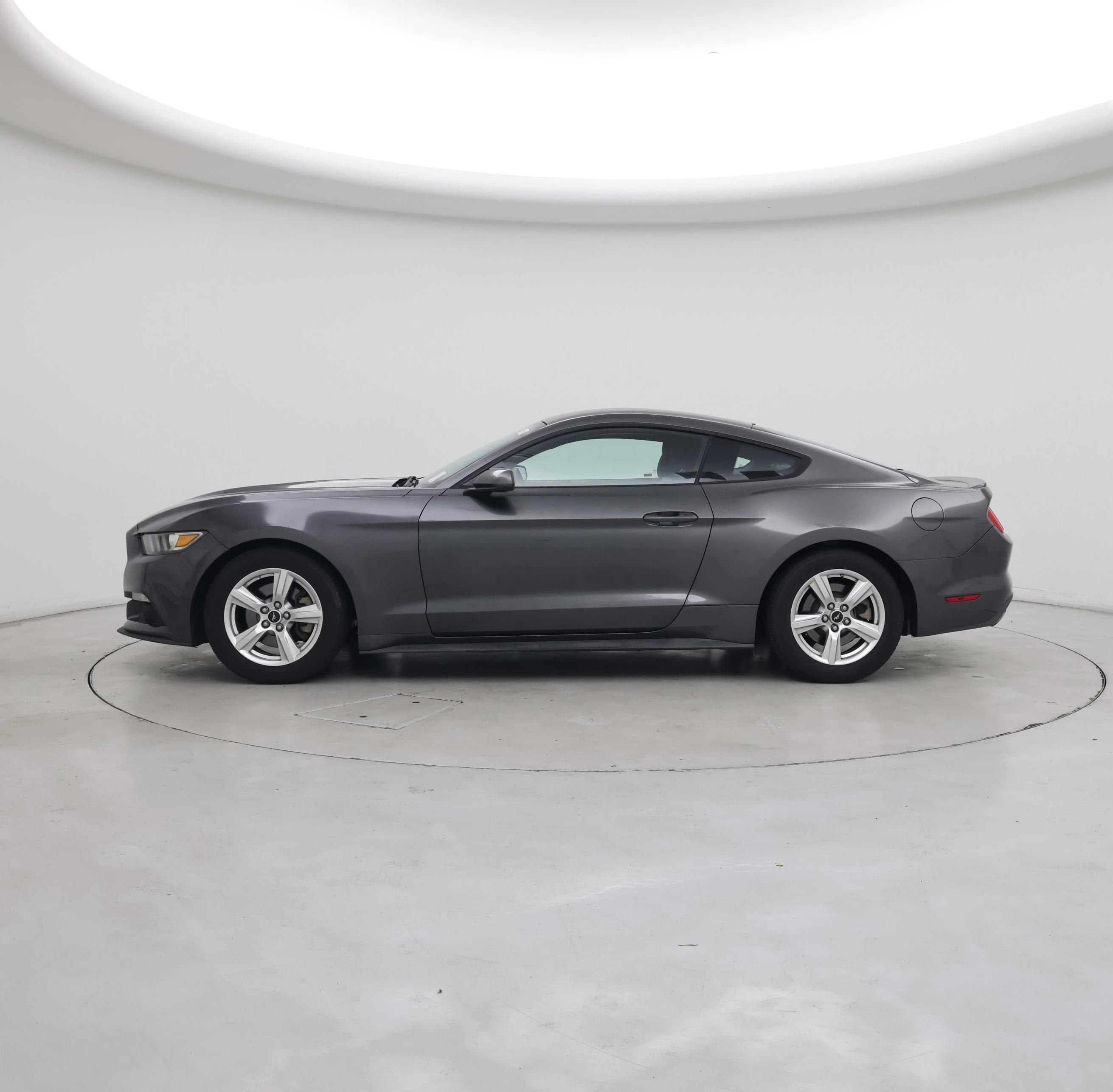 Thumbnail: 2015 Ford Mustang - 3