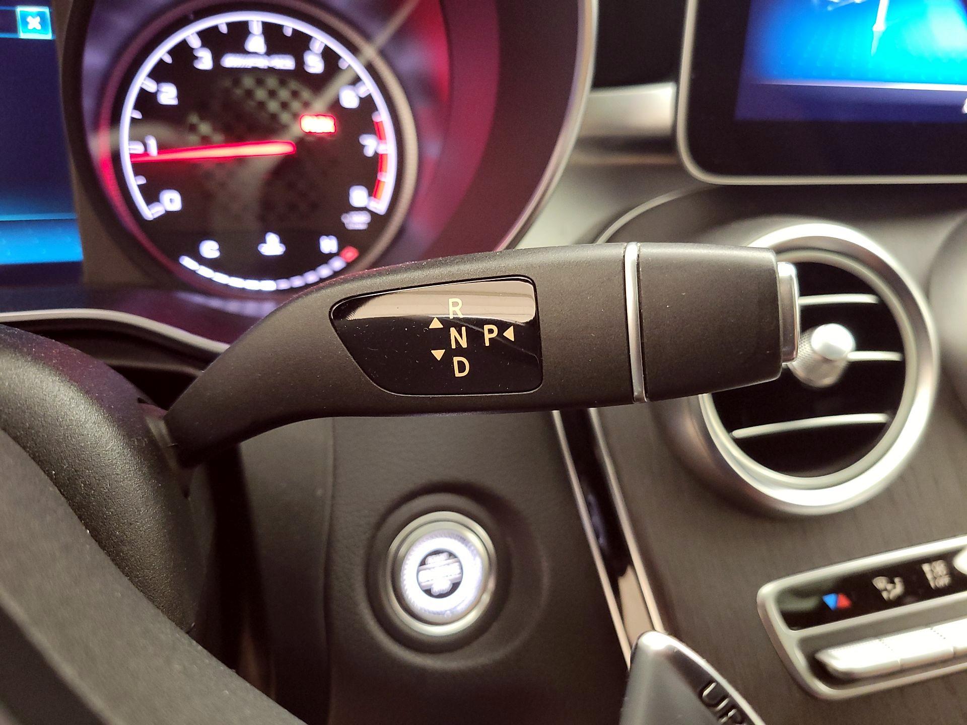 Thumbnail: 2019 Mercedes-Benz C-Class - 18