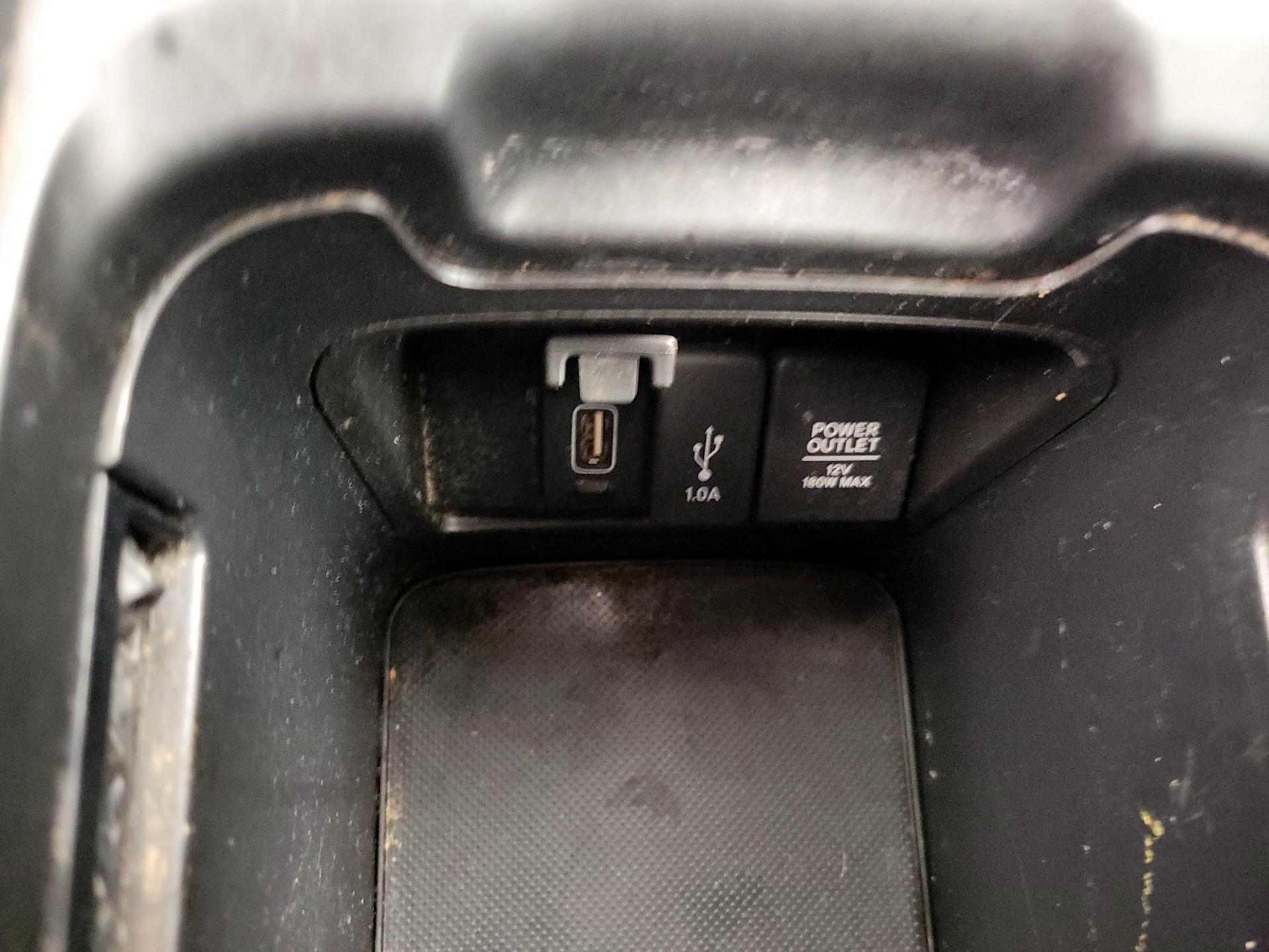 Thumbnail: 2019 Honda CR-V - 18