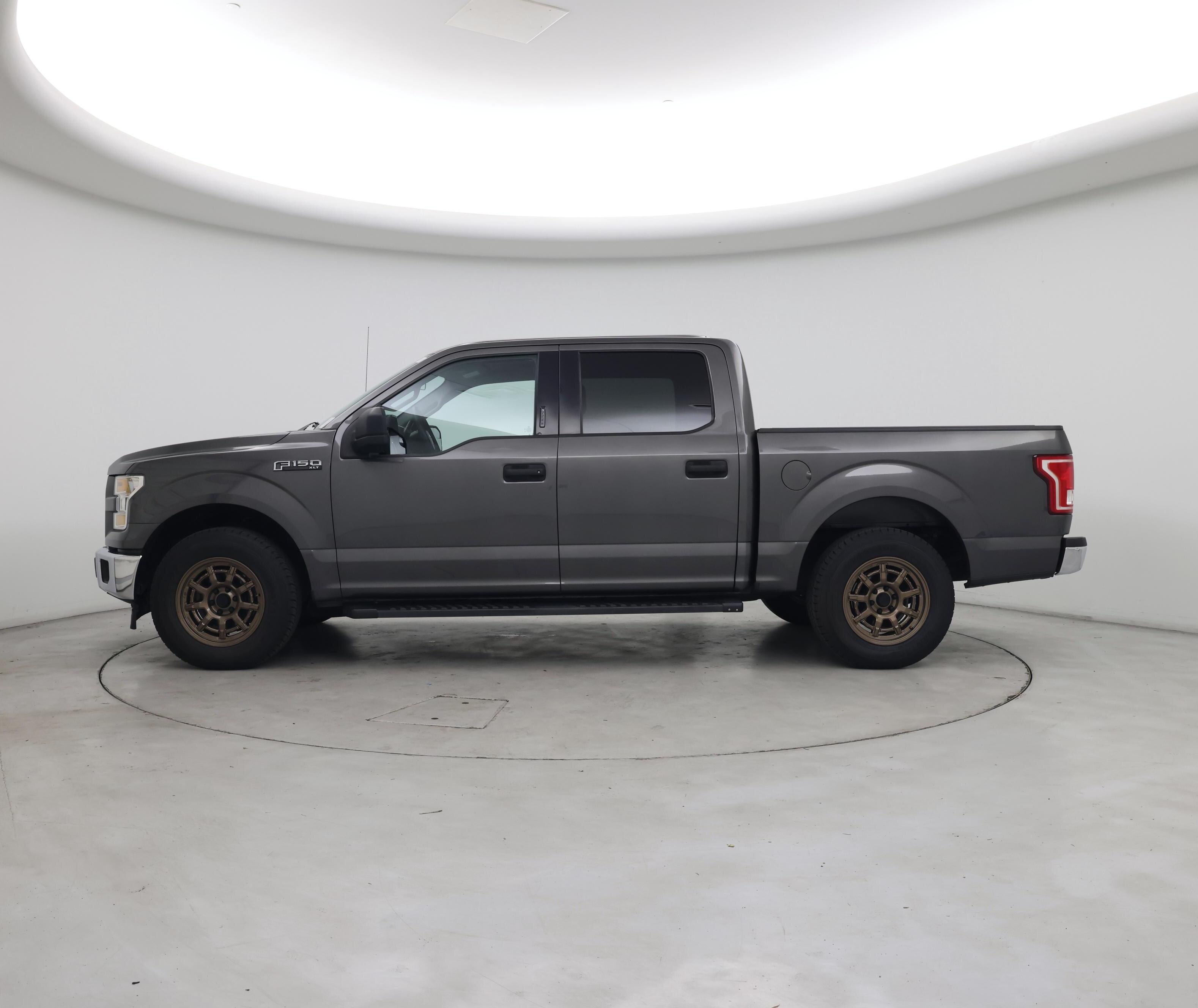 Thumbnail: 2017 Ford F-150 - 3