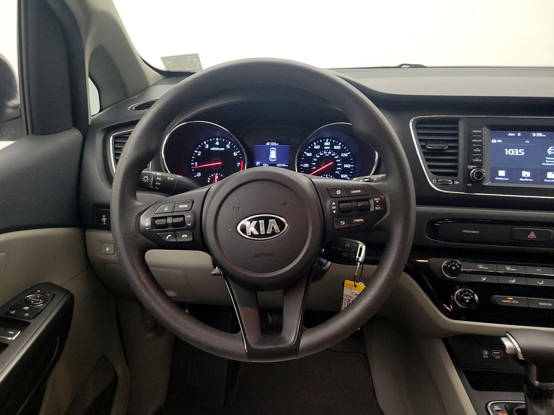 Thumbnail: 2019 Kia Sedona - 10