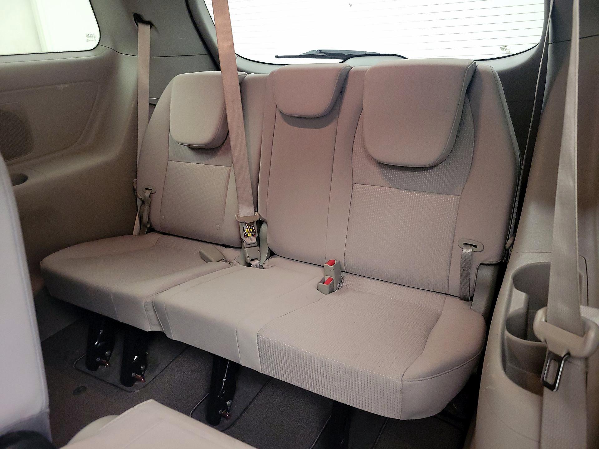 Thumbnail: 2019 Kia Sedona - 20