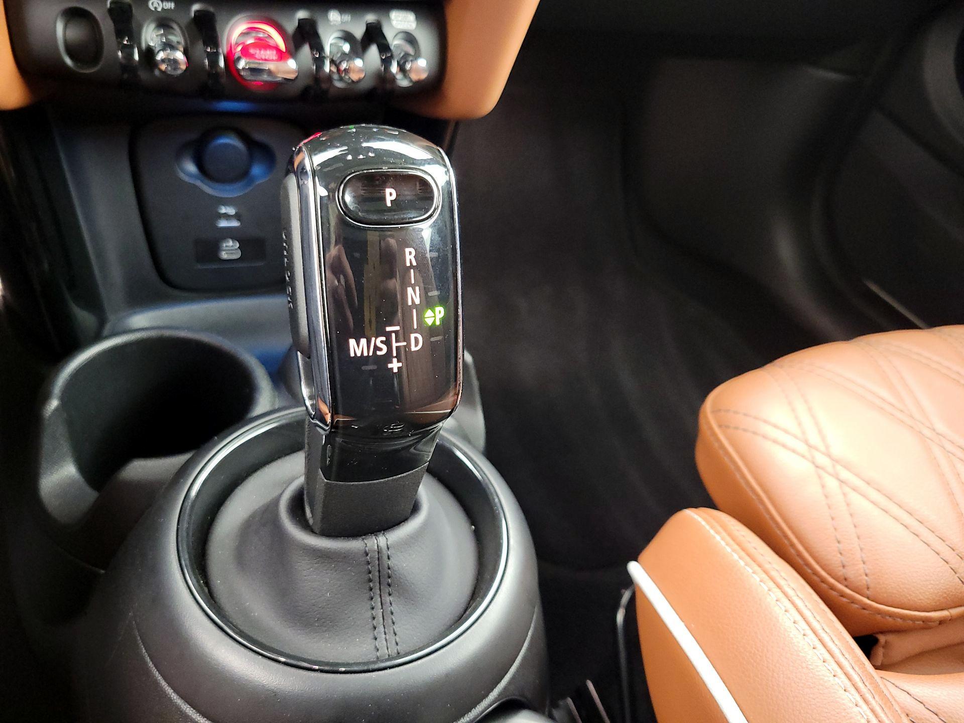 Thumbnail: 2023 MINI Cooper Hardtop - 17