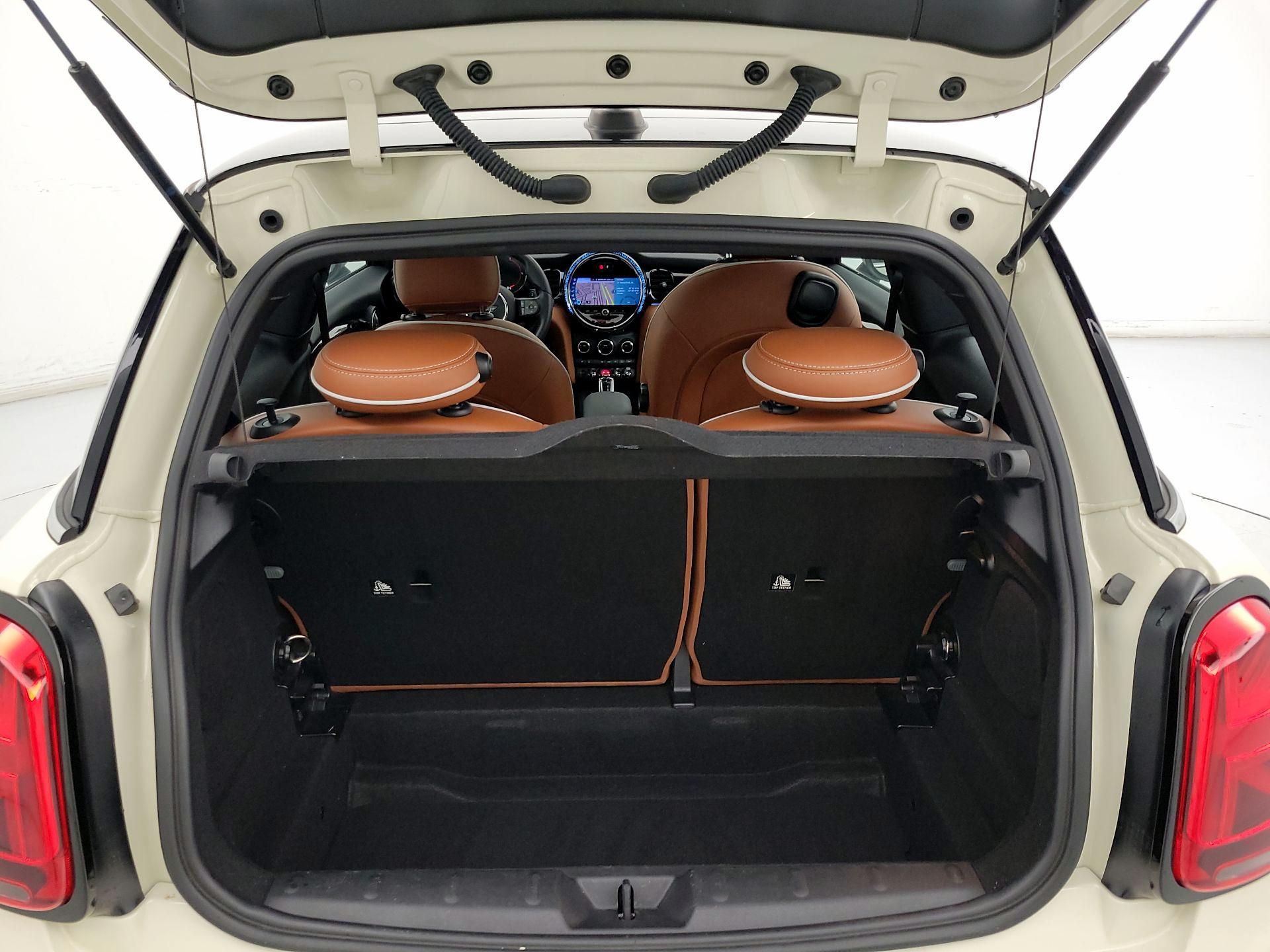 Thumbnail: 2023 MINI Cooper Hardtop - 19