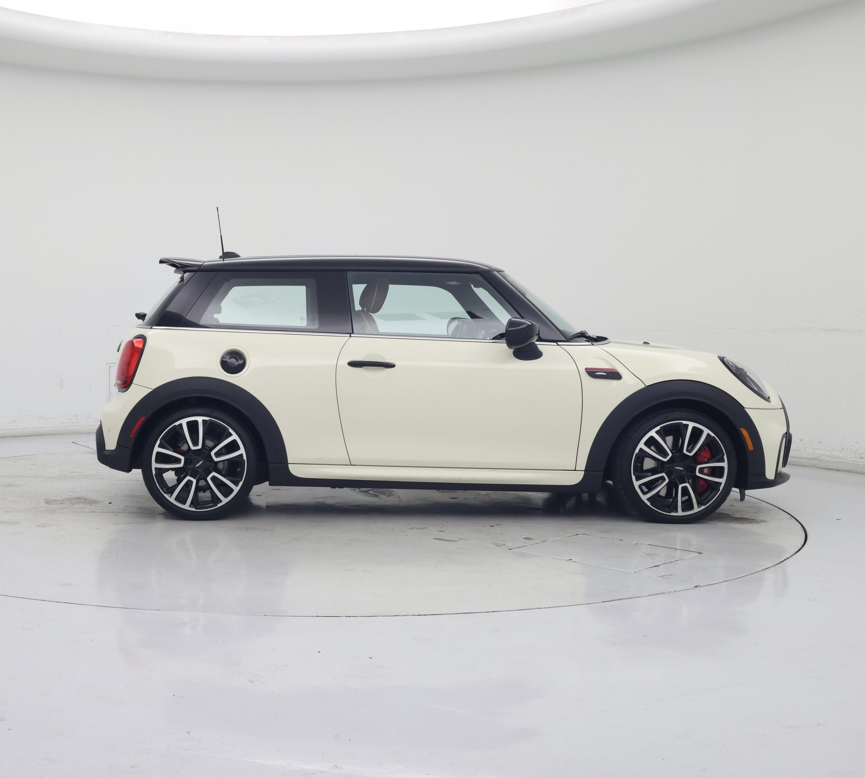 Thumbnail: 2023 MINI Cooper Hardtop - 7